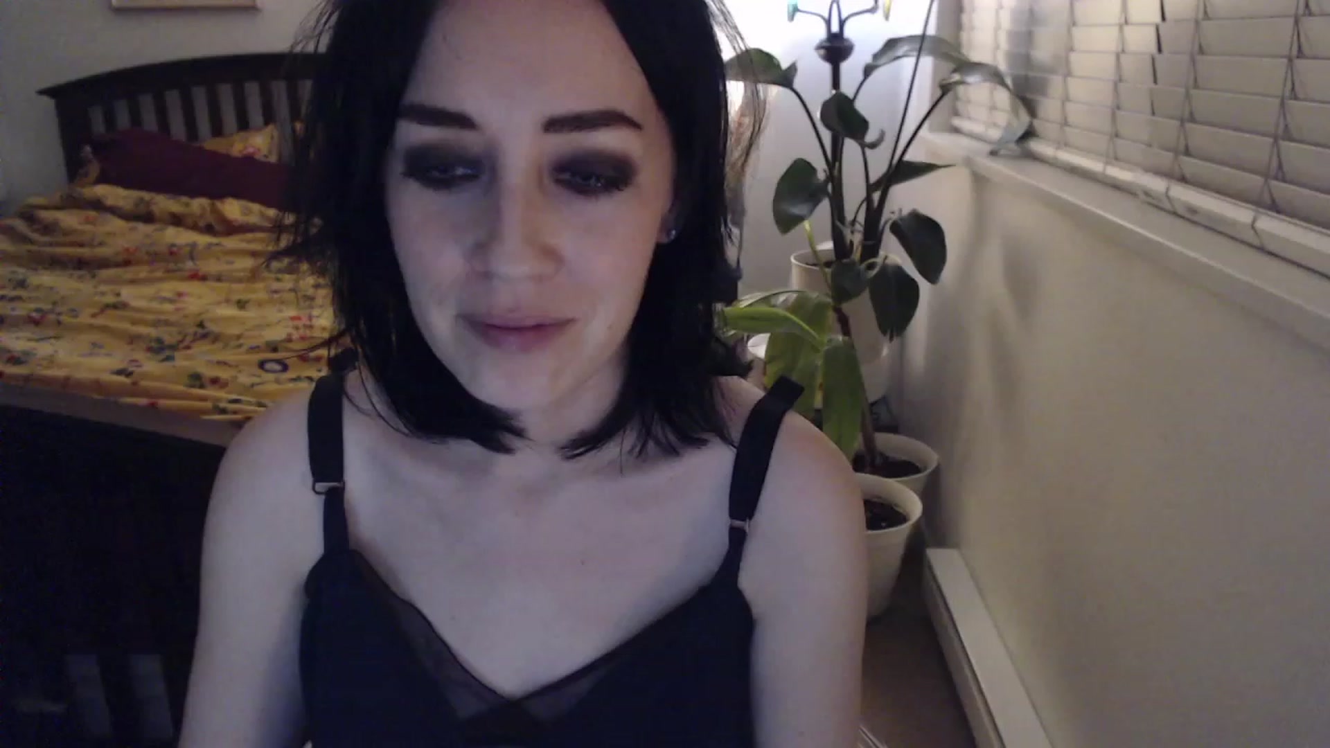 Gallery image thumbnail from AAAAAGHHHHHHH's myfreecams stream on, 10/18/2023, 02:42 image 7 of 20