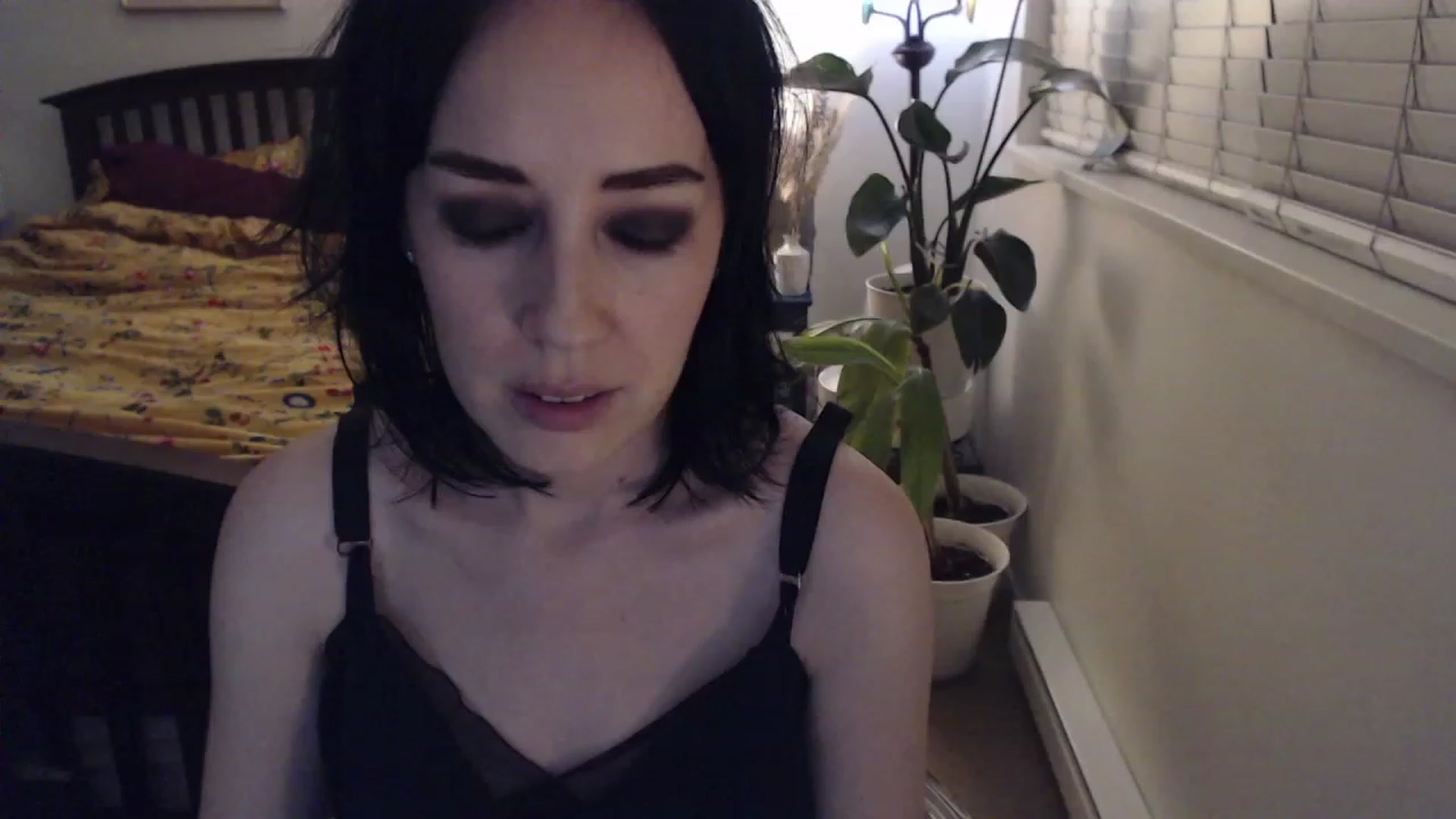 Gallery image thumbnail from AAAAAGHHHHHHH's myfreecams stream on, 10/18/2023, 02:42 image 8 of 20