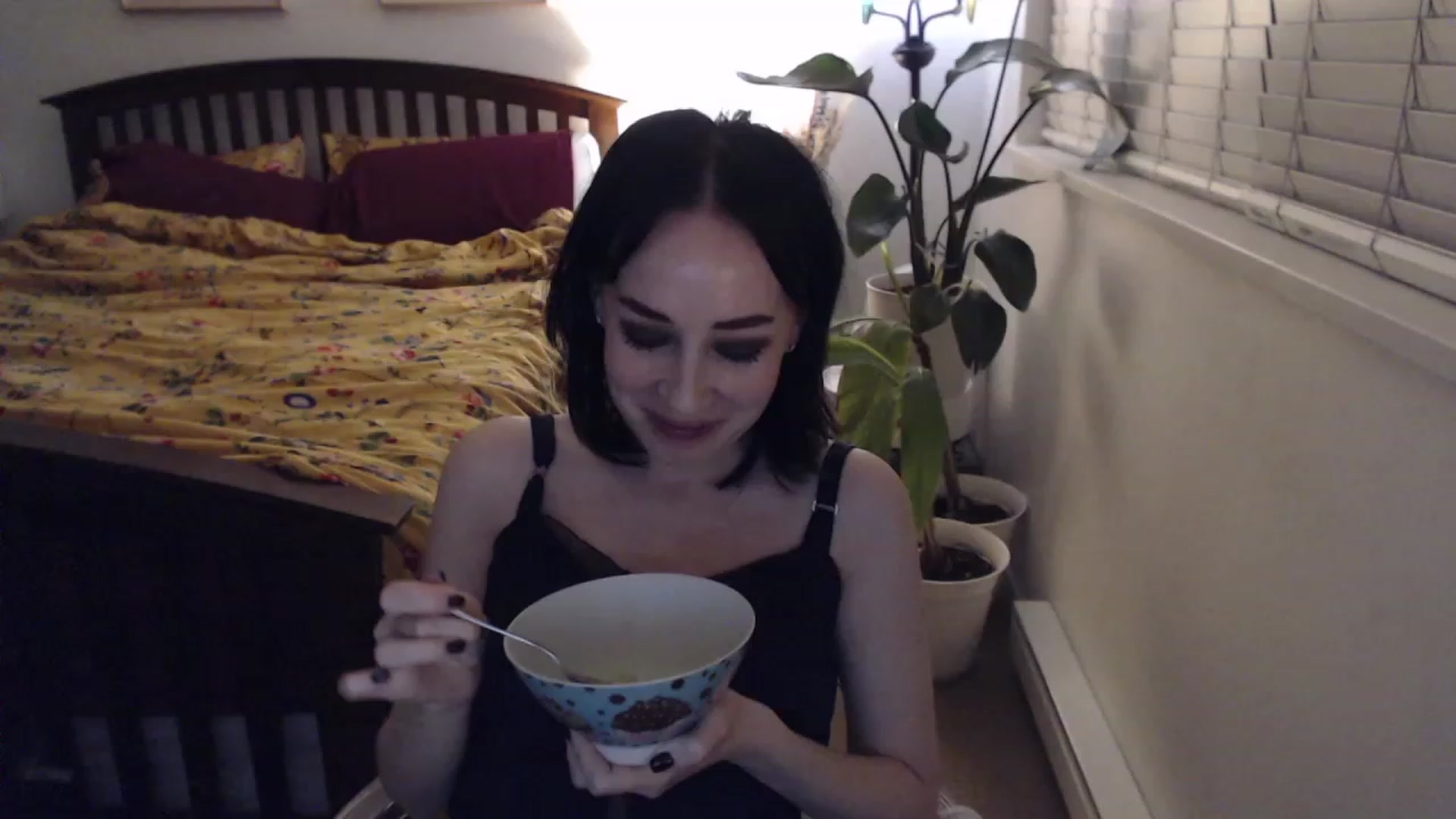 Gallery image thumbnail from AAAAAGHHHHHHH's myfreecams stream on, 10/18/2023, 02:42 image 3 of 20