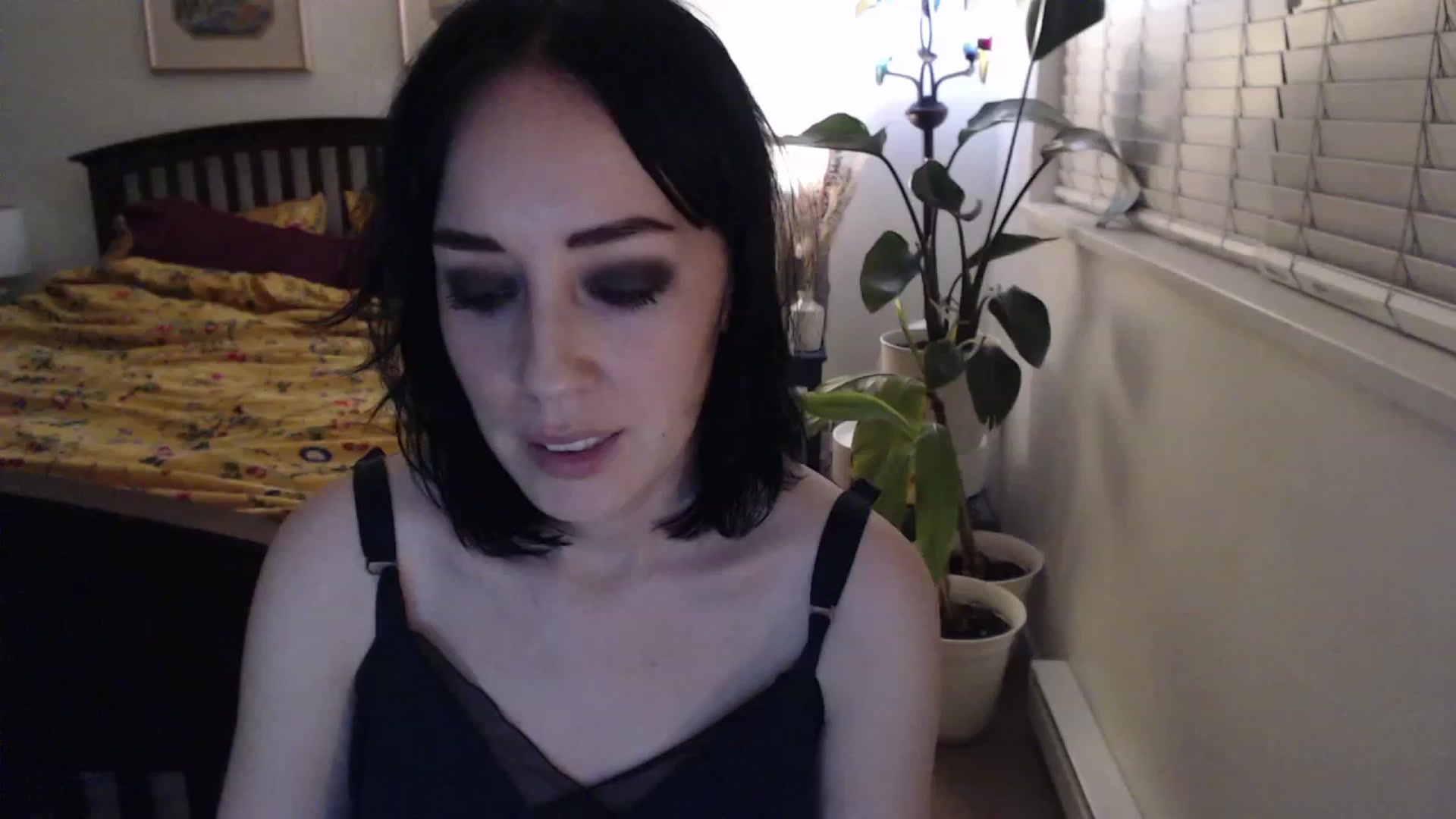 Gallery image thumbnail from AAAAAGHHHHHHH's myfreecams stream on, 10/18/2023, 02:42 image 15 of 20