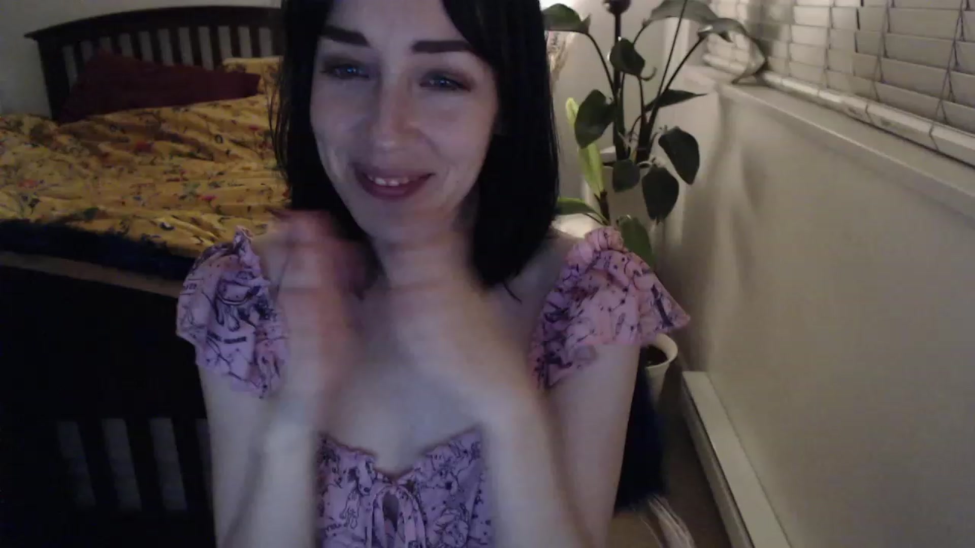 Gallery image thumbnail from AAAAAGHHHHHHH's myfreecams stream on, 11/04/2023, 04:14 image 10 of 20
