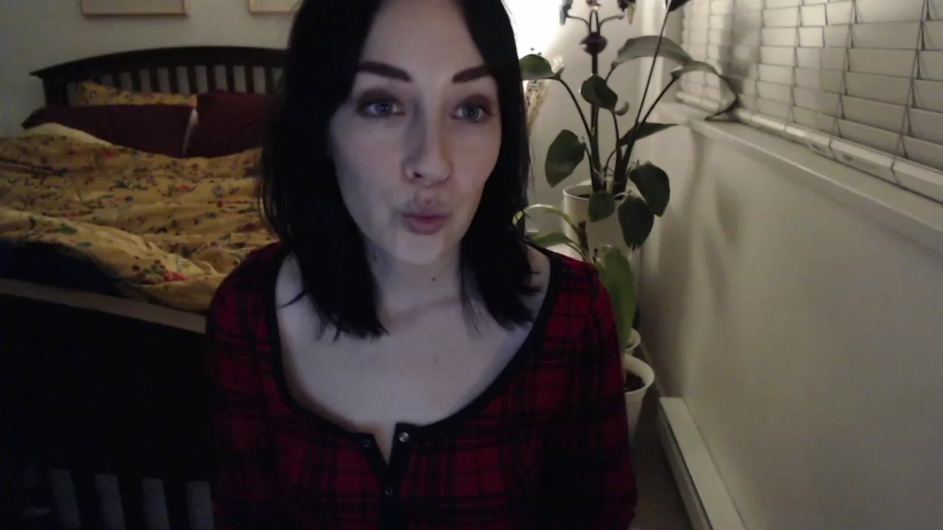 Gallery image thumbnail from AAAAAGHHHHHHH's myfreecams stream on, 12/03/2023, 04:47 image 14 of 20