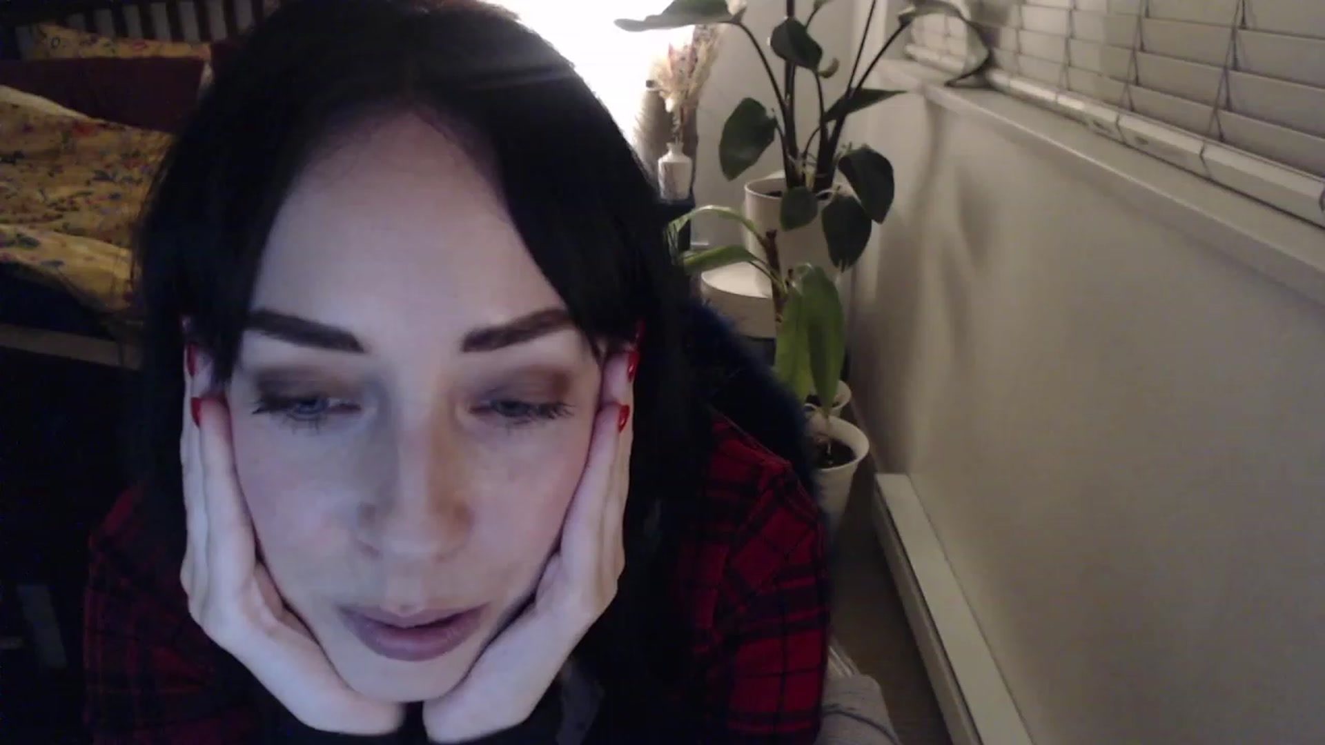 Gallery image thumbnail from AAAAAGHHHHHHH's myfreecams stream on, 12/03/2023, 04:47 image 9 of 20