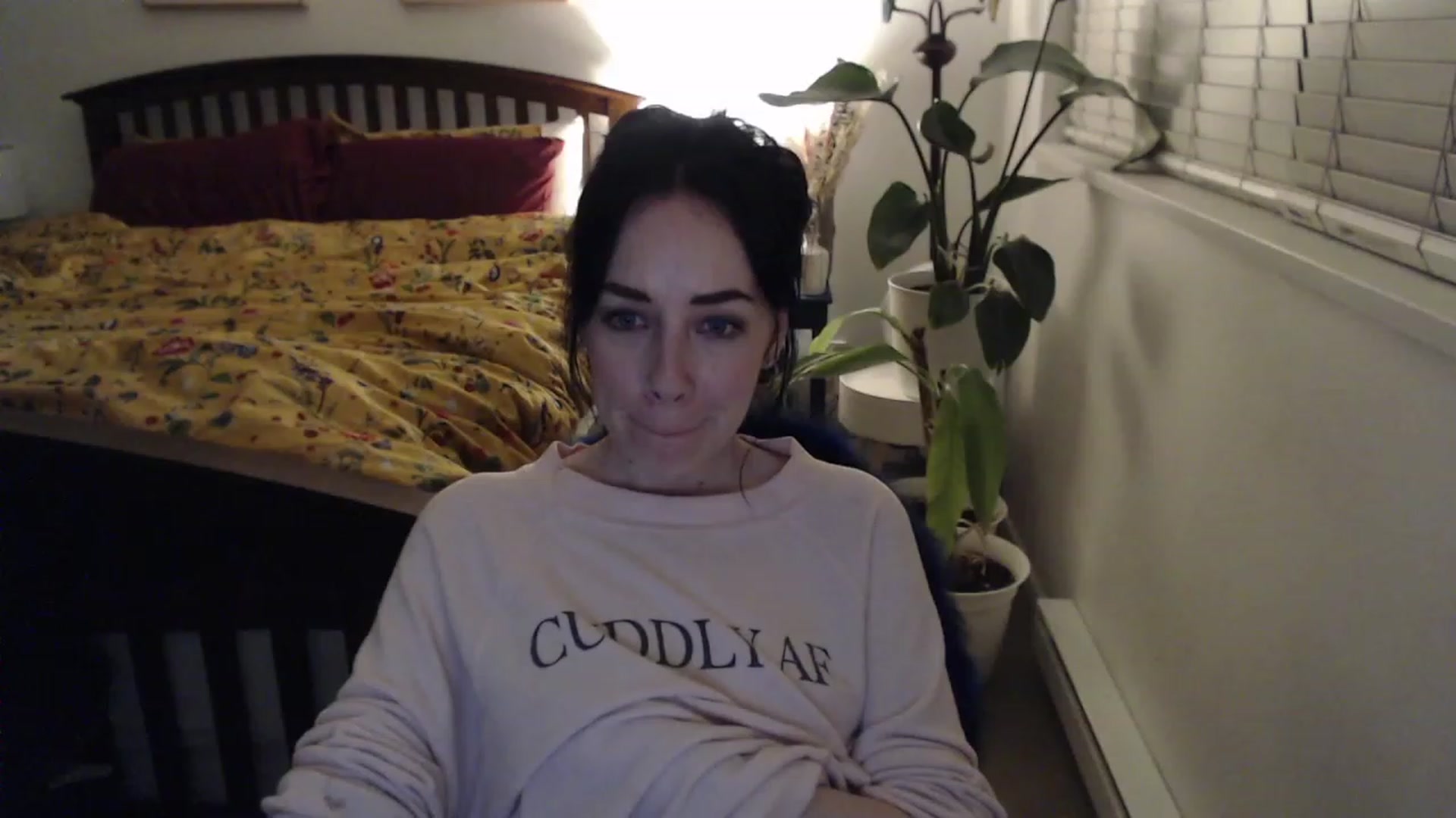 Gallery image thumbnail from AAAAAGHHHHHHH's myfreecams stream on, 12/04/2023, 04:53 image 3 of 20