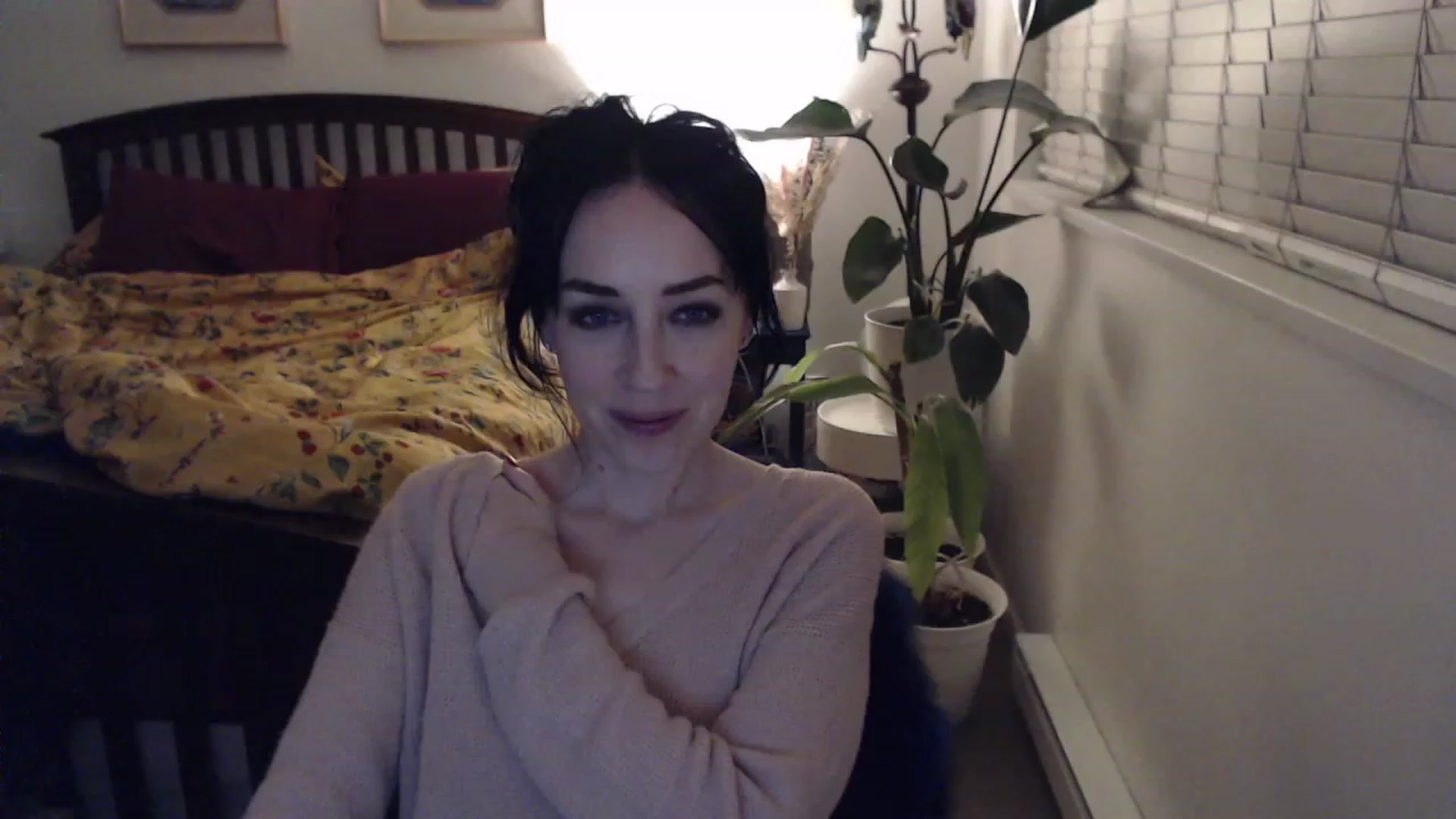 Gallery image thumbnail from AAAAAGHHHHHHH's myfreecams stream on, 12/05/2023, 02:57 image 15 of 20