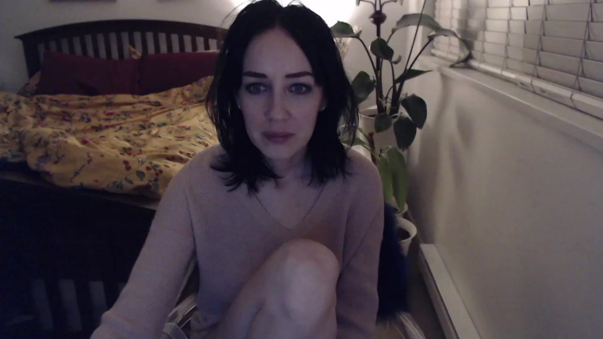 Gallery image thumbnail from AAAAAGHHHHHHH's myfreecams stream on, 12/05/2023, 03:29 image 15 of 20