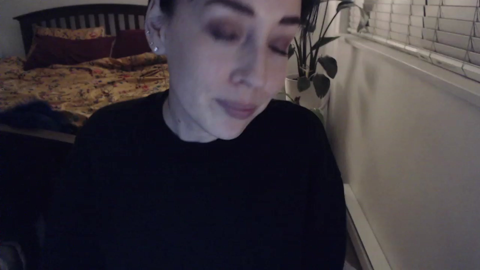 Gallery image thumbnail from AAAAAGHHHHHHH's myfreecams stream on, 12/13/2023, 04:40 image 7 of 20