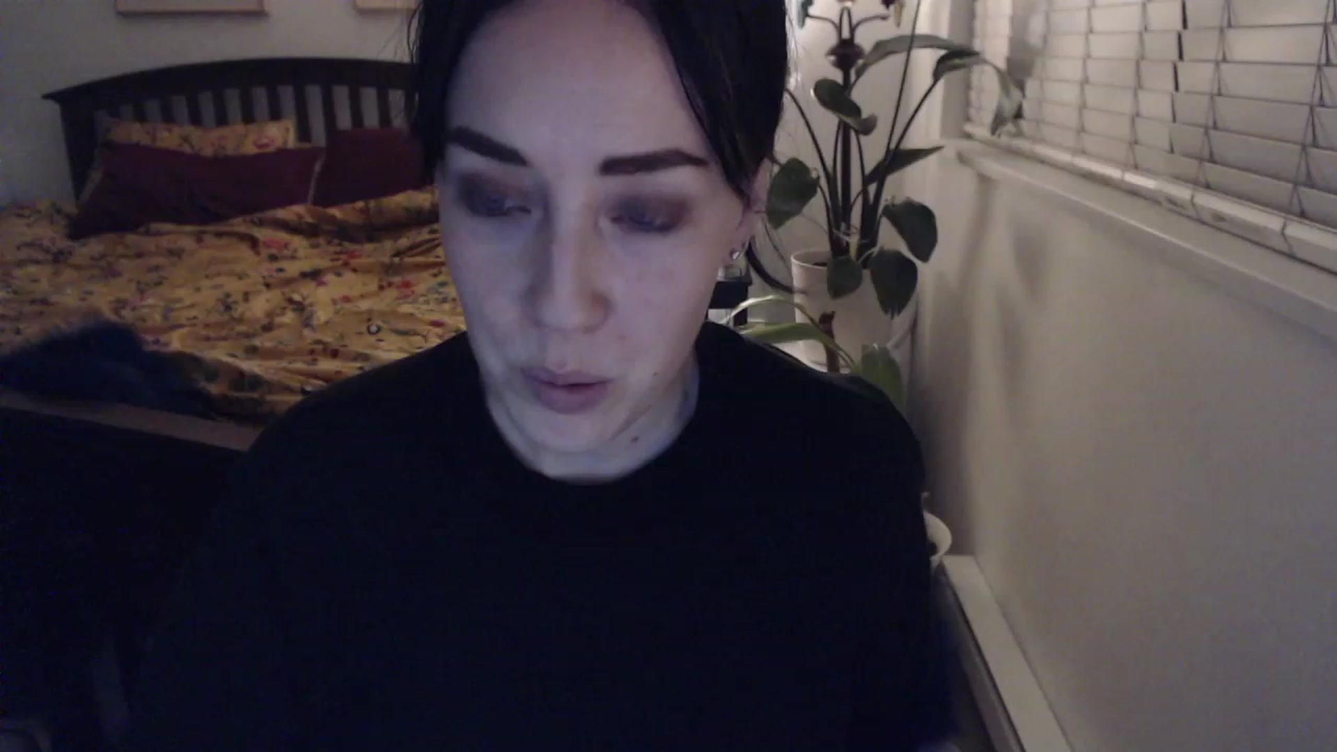 Gallery image thumbnail from AAAAAGHHHHHHH's myfreecams stream on, 12/13/2023, 04:40 image 17 of 20