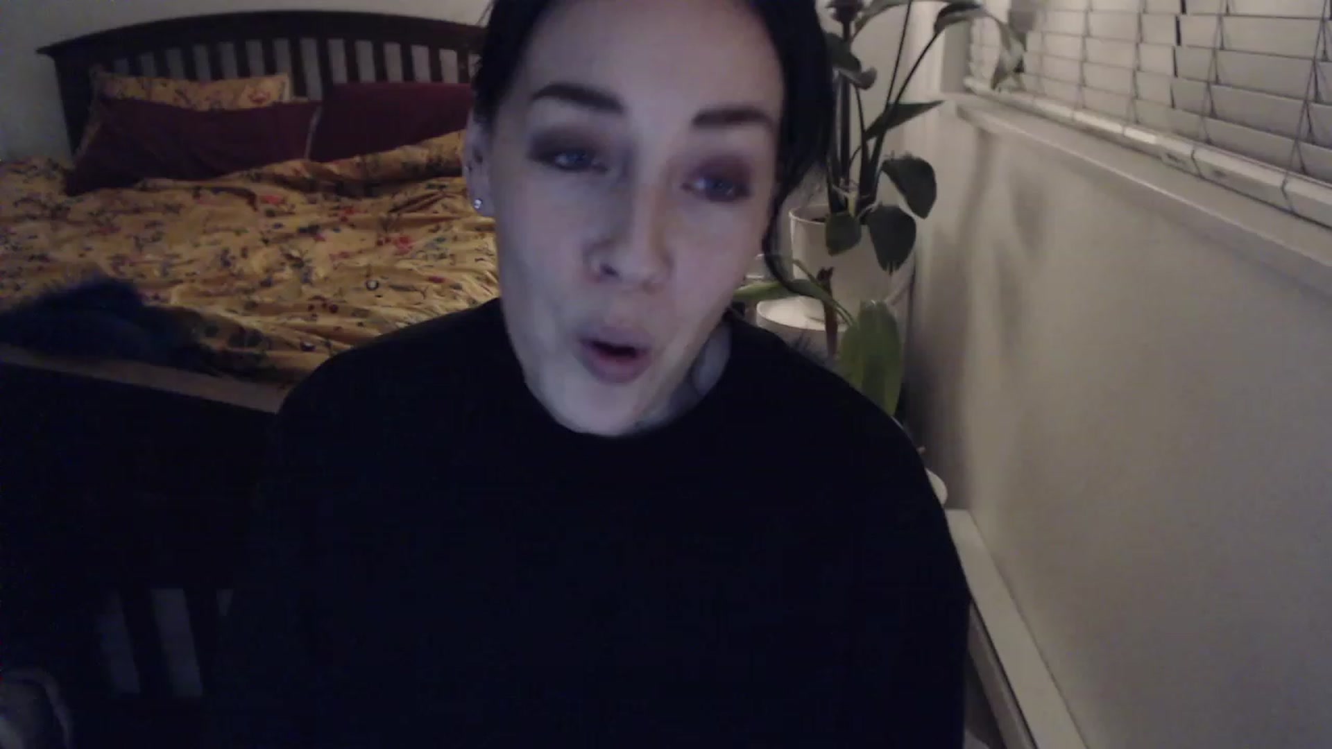 Gallery image thumbnail from AAAAAGHHHHHHH's myfreecams stream on, 12/13/2023, 04:40 image 8 of 20