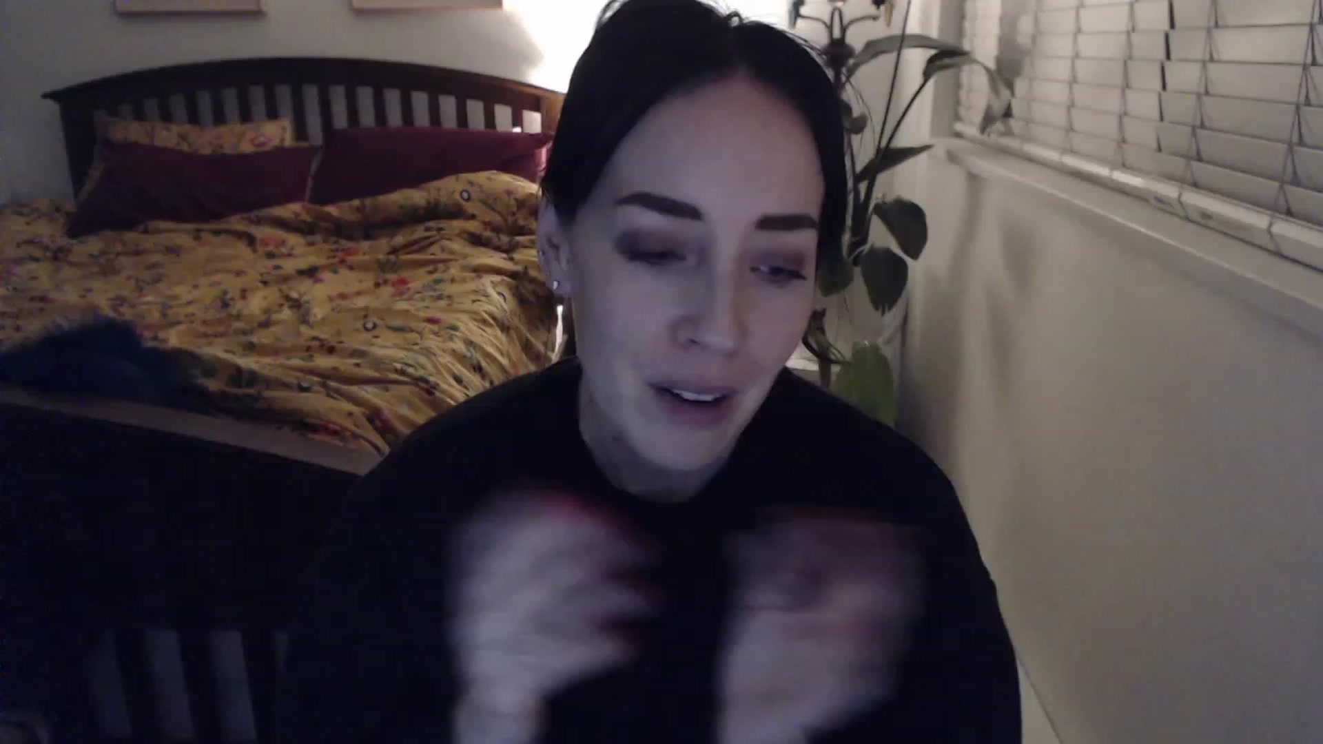 Gallery image thumbnail from AAAAAGHHHHHHH's myfreecams stream on, 12/13/2023, 04:40 image 14 of 20