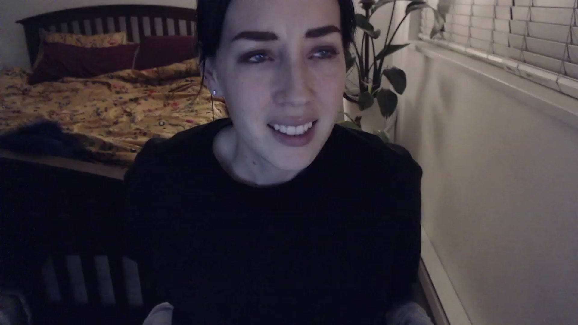 Gallery image thumbnail from AAAAAGHHHHHHH's myfreecams stream on, 12/13/2023, 04:40 image 12 of 20