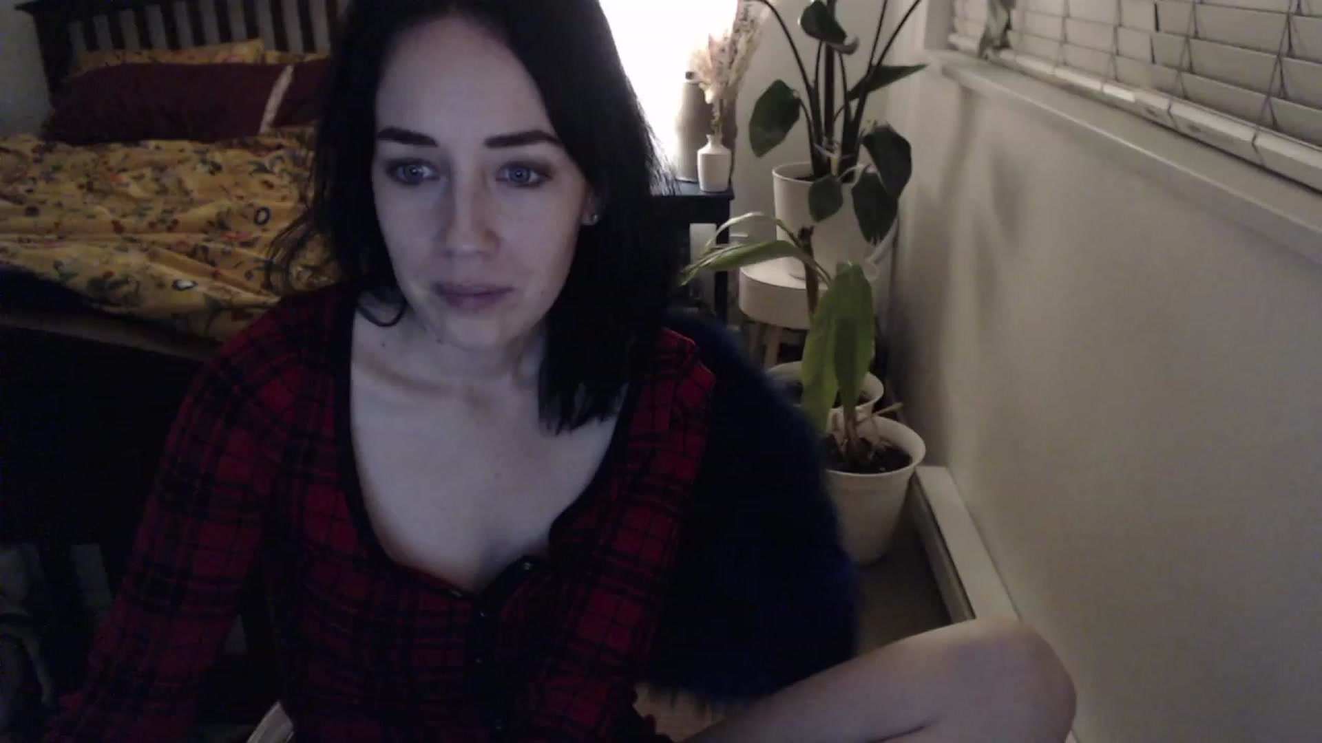 Gallery image thumbnail from AAAAAGHHHHHHH's myfreecams stream on, 12/18/2023, 05:29 image 2 of 20
