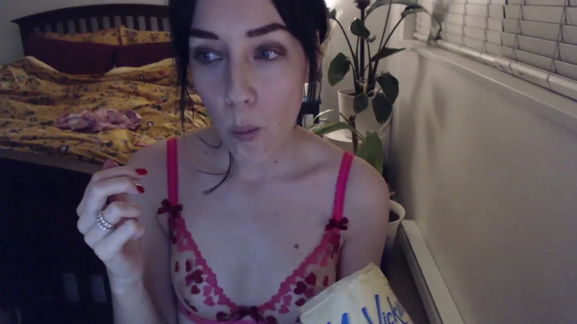 Gallery image thumbnail from AAAAAGHHHHHHH's myfreecams stream on, 12/20/2023, 04:41 image 14 of 20