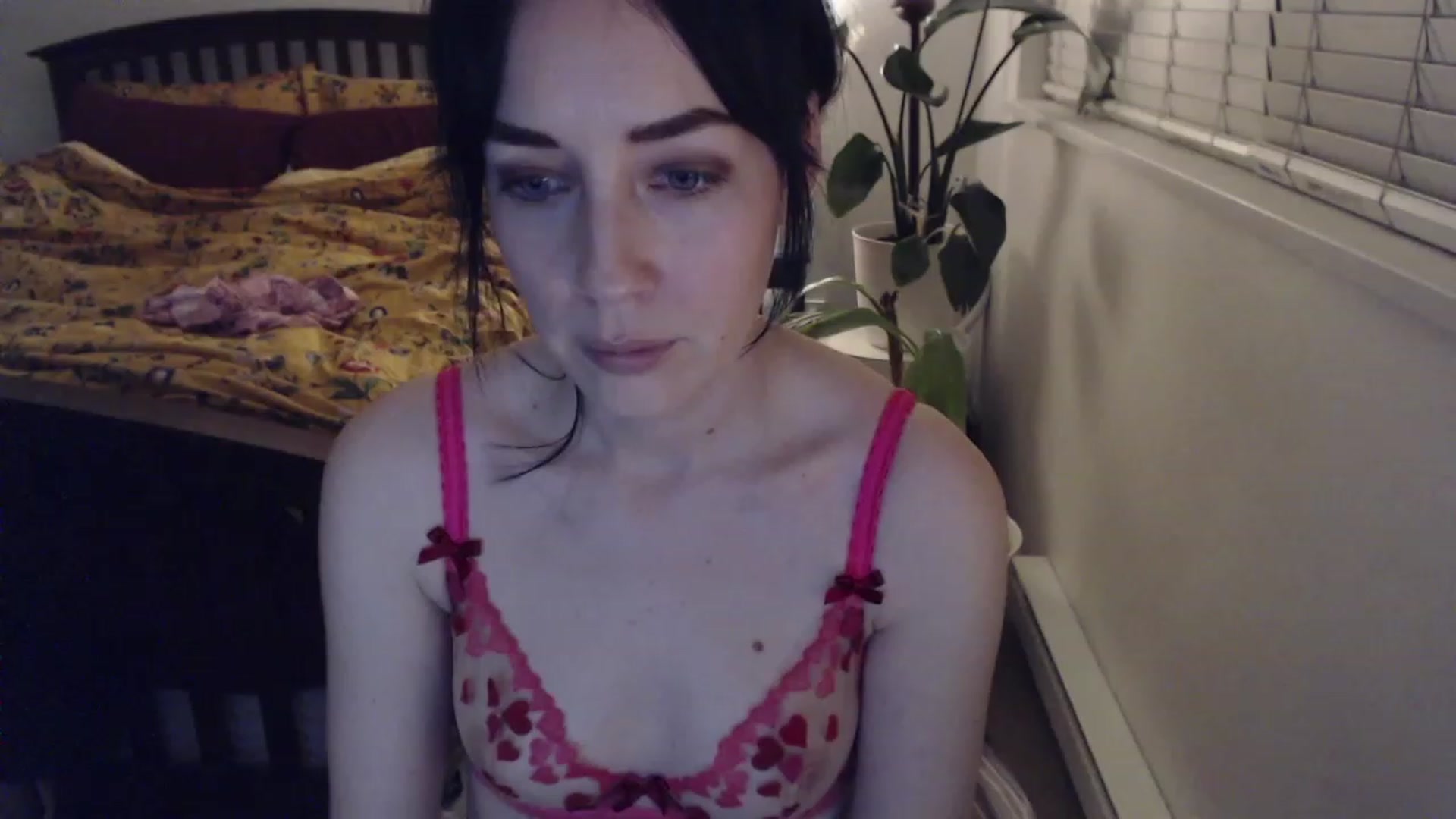 Gallery image thumbnail from AAAAAGHHHHHHH's myfreecams stream on, 12/20/2023, 04:41 image 13 of 20
