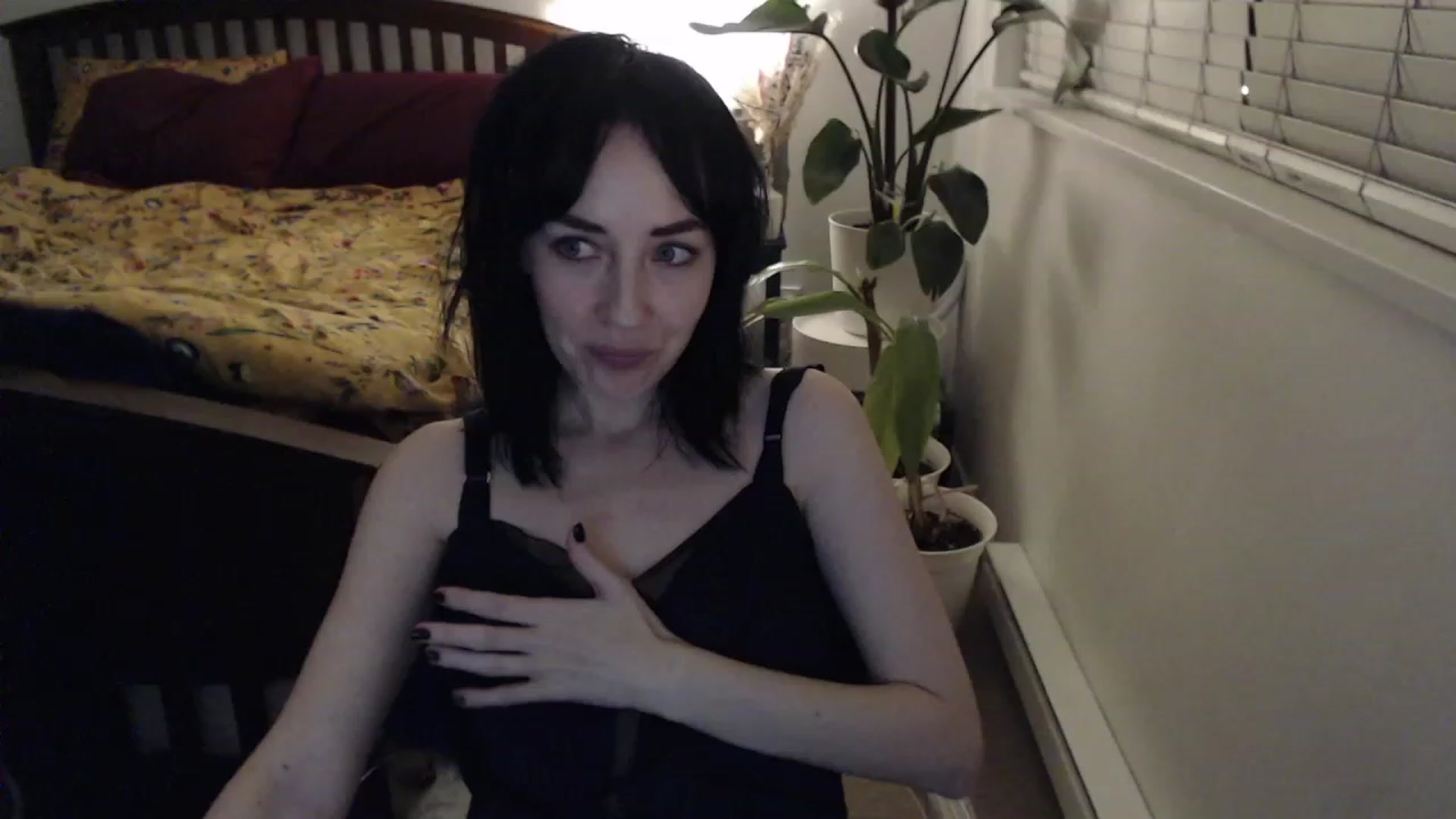 Gallery image thumbnail from AAAAAGHHHHHHH's myfreecams stream on, 12/30/2023, 04:34 image 14 of 20