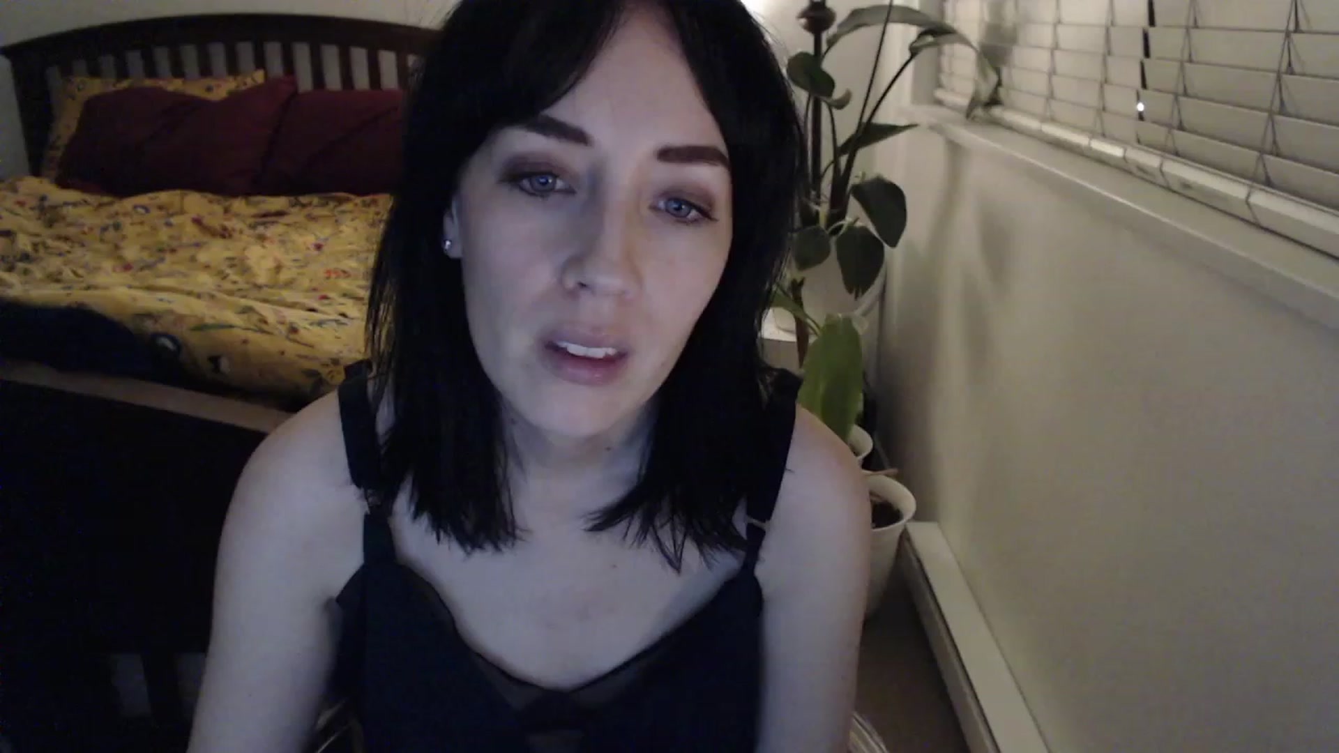Gallery image thumbnail from AAAAAGHHHHHHH's myfreecams stream on, 12/30/2023, 04:34 image 19 of 20