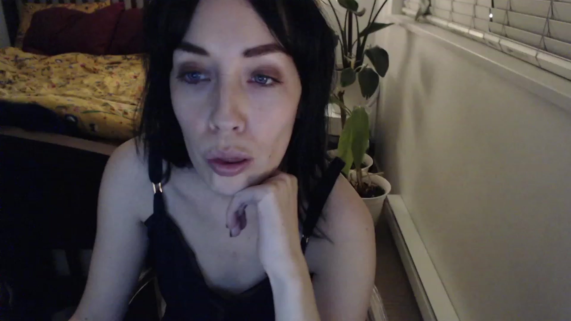 Gallery image thumbnail from AAAAAGHHHHHHH's myfreecams stream on, 12/30/2023, 04:34 image 16 of 20