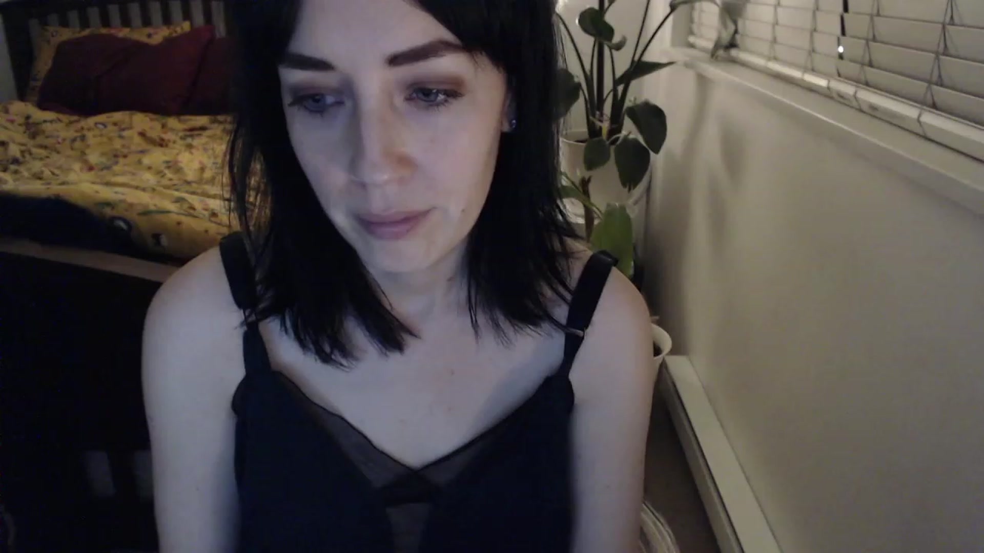 Gallery image thumbnail from AAAAAGHHHHHHH's myfreecams stream on, 12/30/2023, 05:16 image 15 of 20