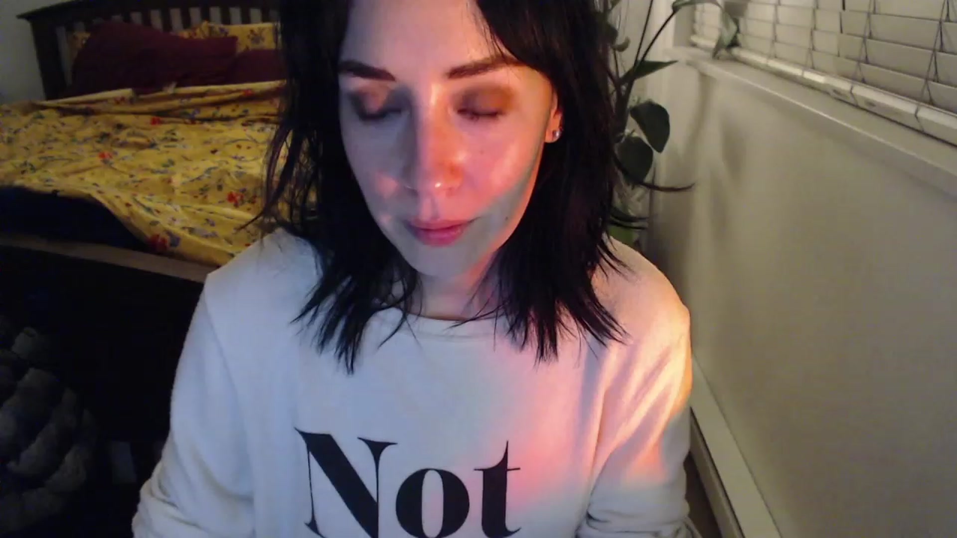 Gallery image thumbnail from AAAAAGHHHHHHH's myfreecams stream on, 01/03/2024, 05:48 image 19 of 20