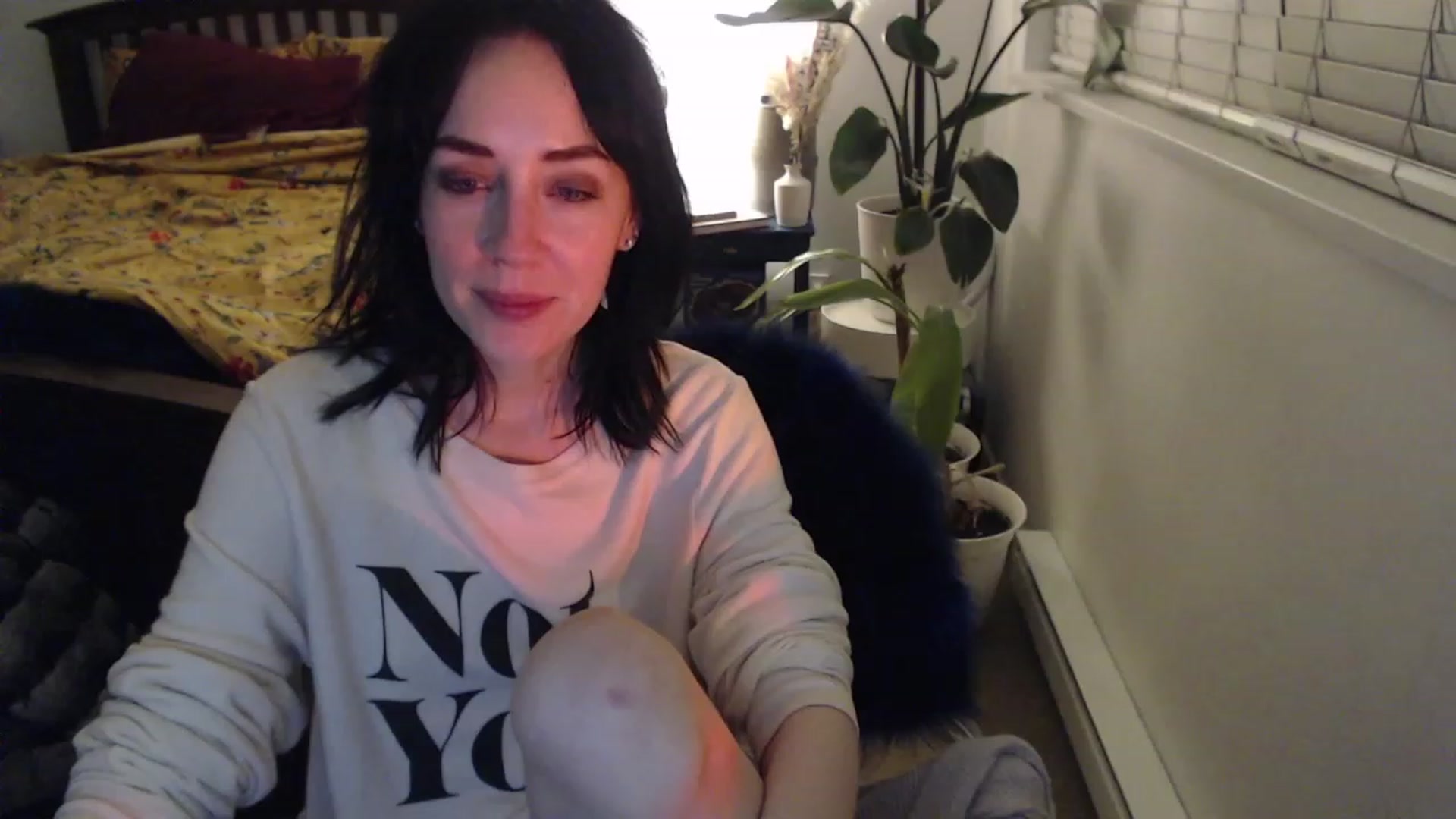 Gallery image thumbnail from AAAAAGHHHHHHH's myfreecams stream on, 01/03/2024, 05:48 image 12 of 20