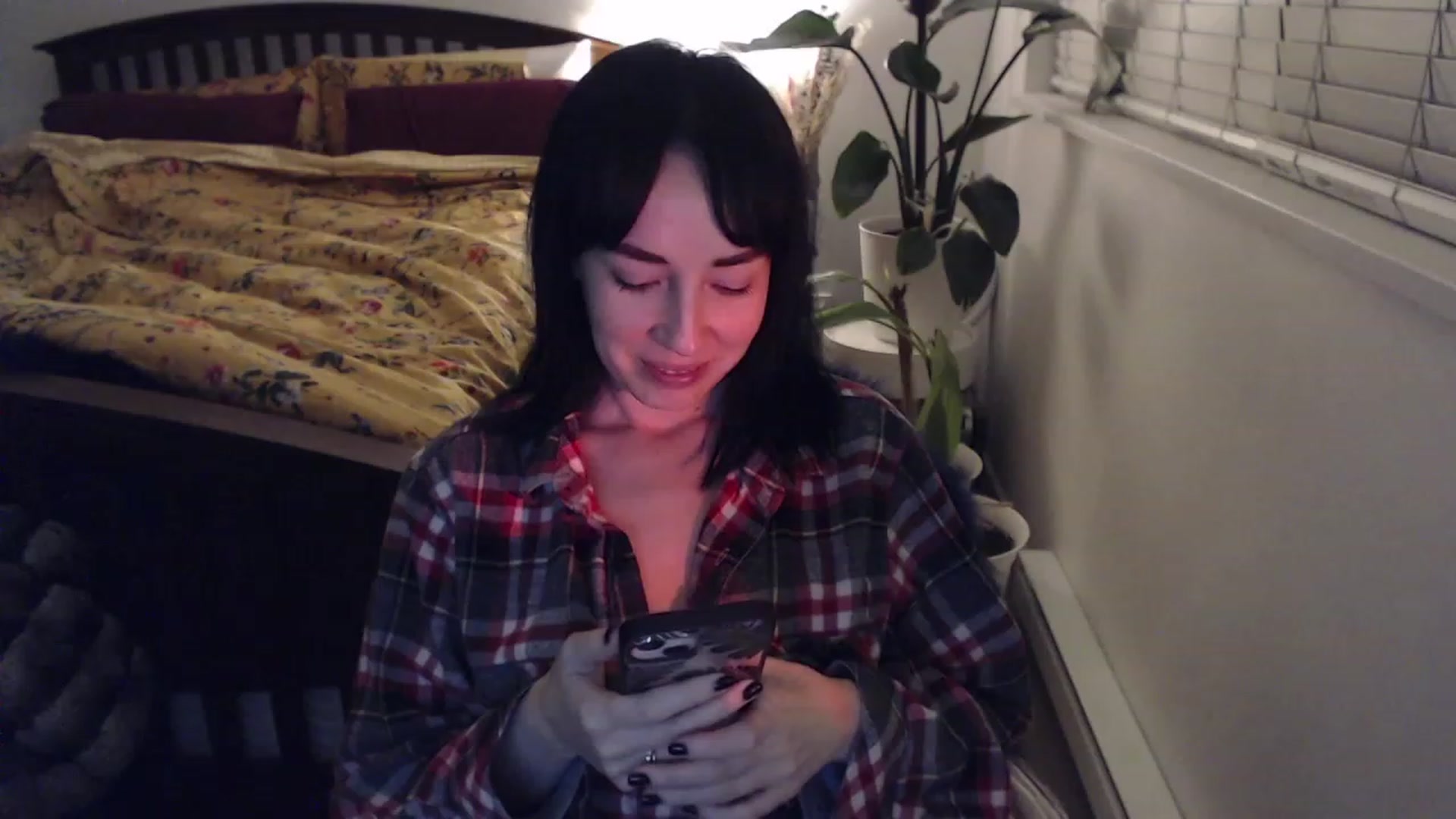 Gallery image thumbnail from AAAAAGHHHHHHH's myfreecams stream on, 01/06/2024, 03:43 image 15 of 20