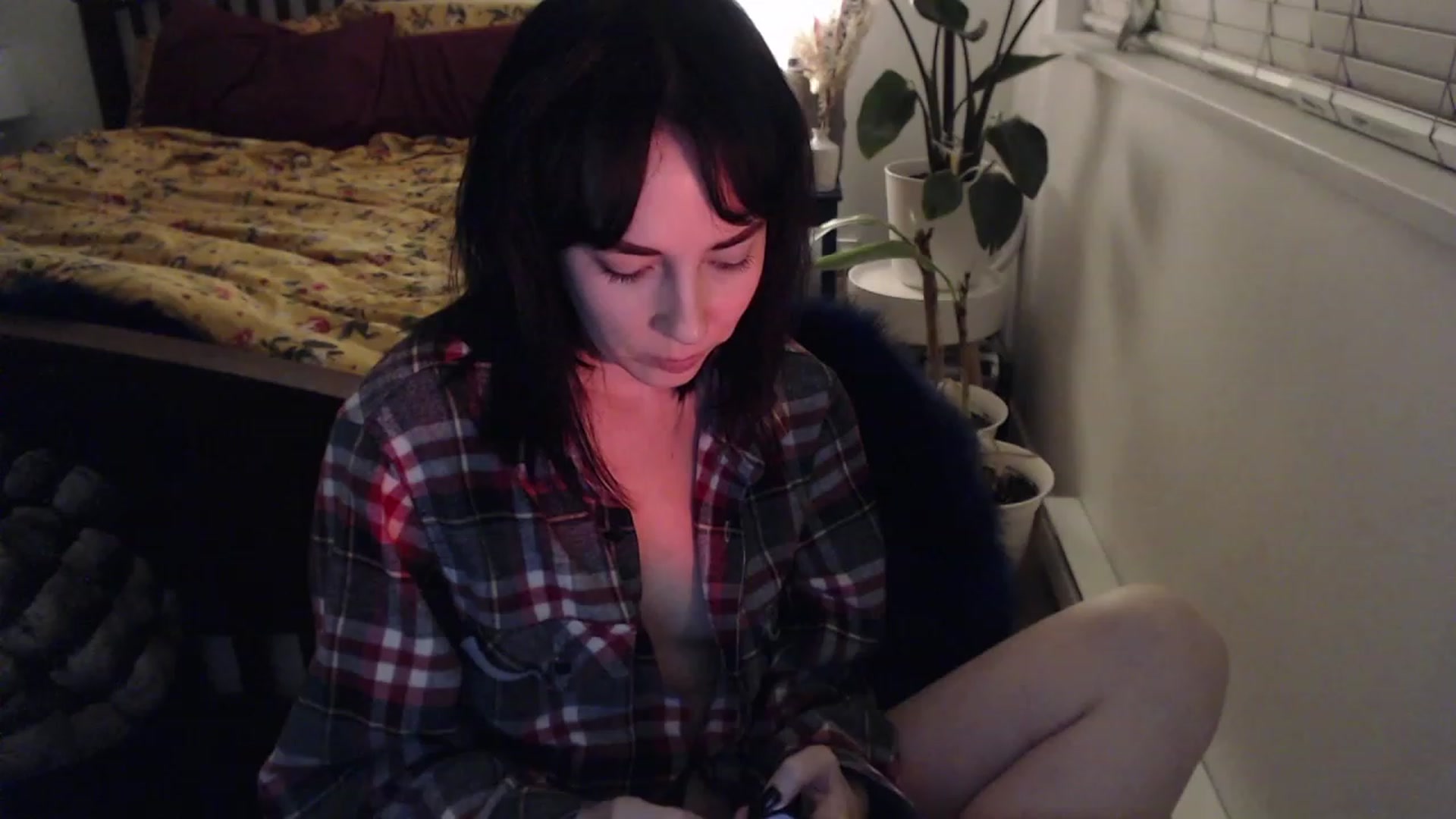 Gallery image thumbnail from AAAAAGHHHHHHH's myfreecams stream on, 01/06/2024, 05:13 image 2 of 20