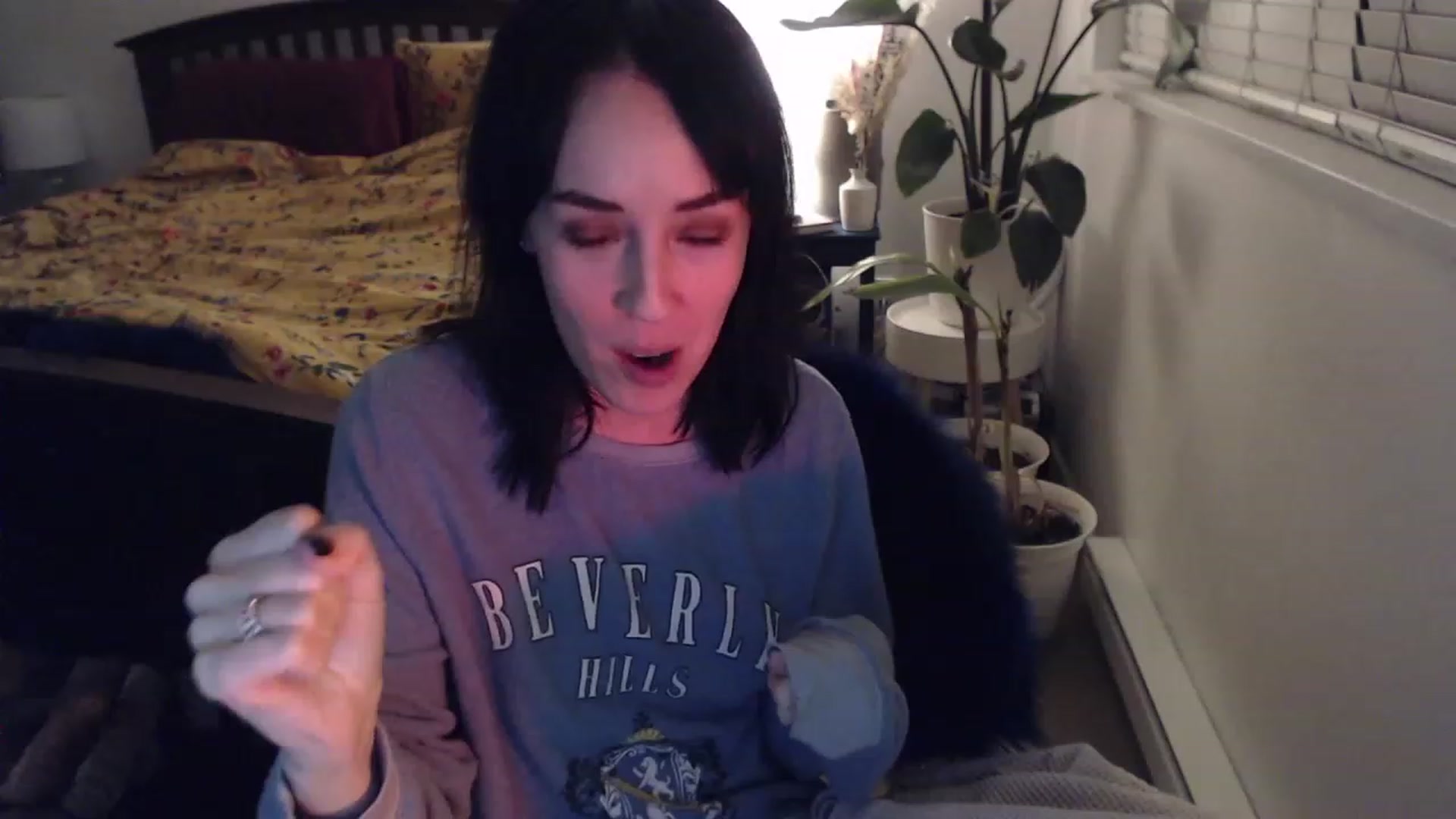 Gallery image thumbnail from AAAAAGHHHHHHH's myfreecams stream on, 01/09/2024, 03:48 image 15 of 20