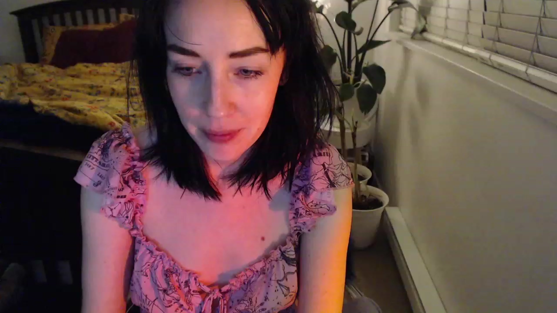 Gallery image thumbnail from AAAAAGHHHHHHH's myfreecams stream on, 01/10/2024, 04:30 image 14 of 20