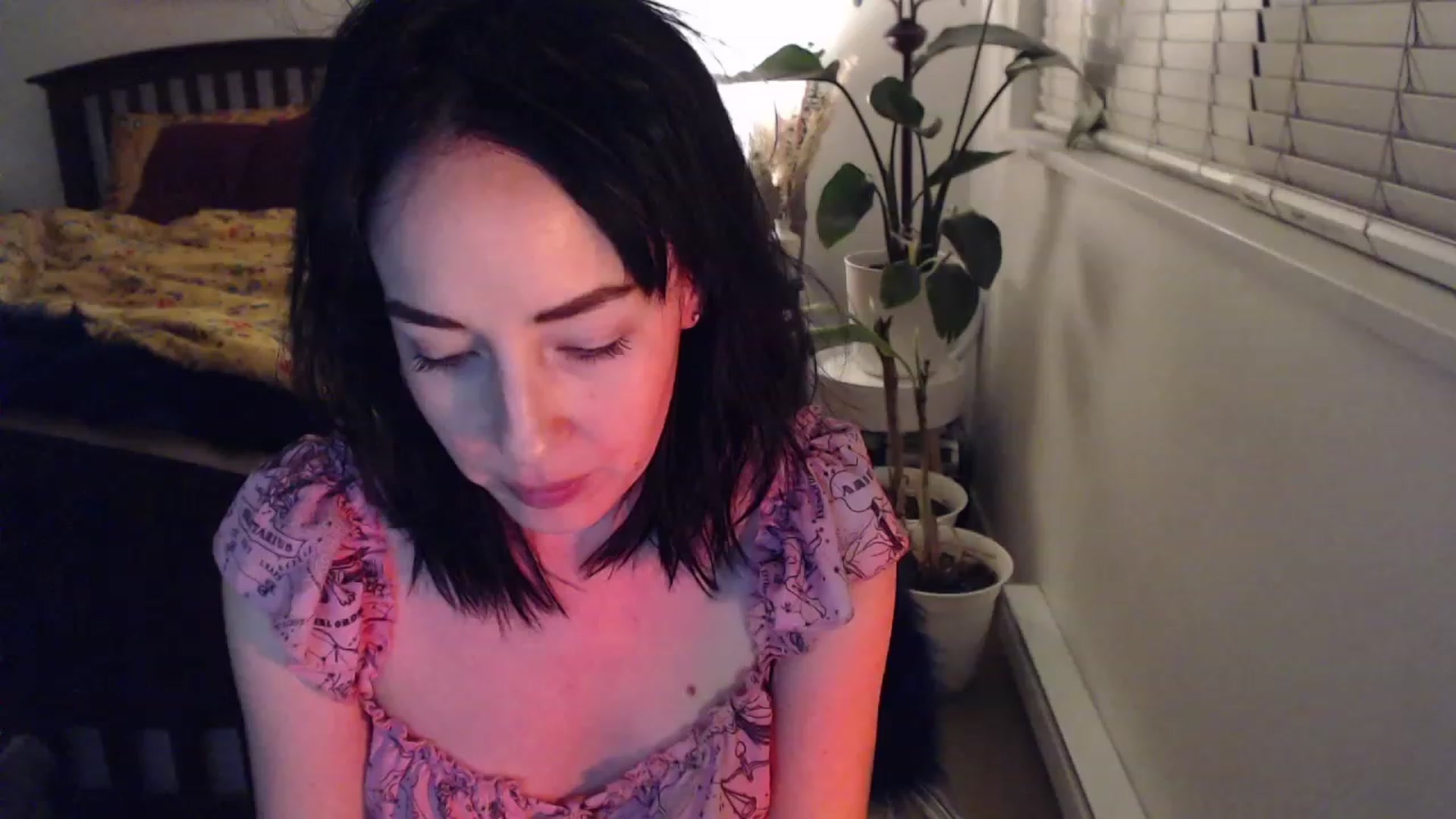 Gallery image thumbnail from AAAAAGHHHHHHH's myfreecams stream on, 01/10/2024, 04:30 image 5 of 20