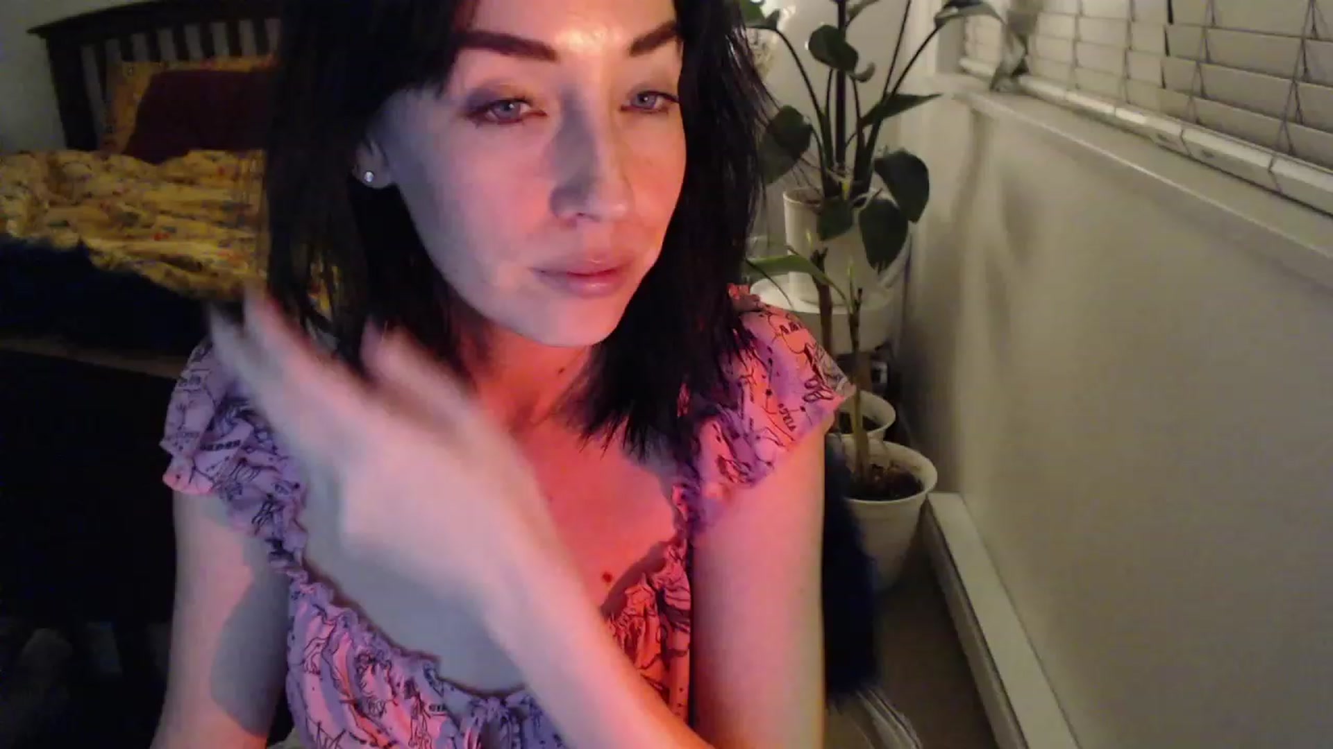 Gallery image thumbnail from AAAAAGHHHHHHH's myfreecams stream on, 01/10/2024, 05:34 image 14 of 20