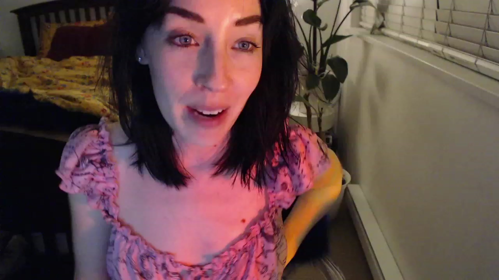 Gallery image thumbnail from AAAAAGHHHHHHH's myfreecams stream on, 01/10/2024, 05:34 image 15 of 20
