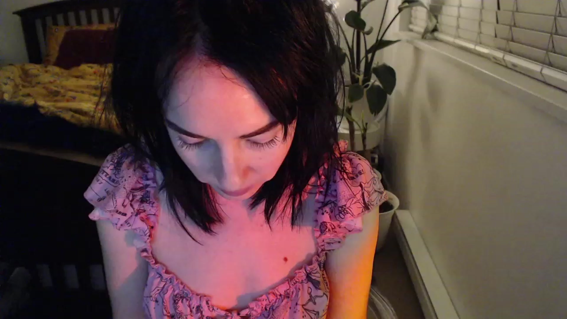 Gallery image thumbnail from AAAAAGHHHHHHH's myfreecams stream on, 01/10/2024, 05:34 image 6 of 20