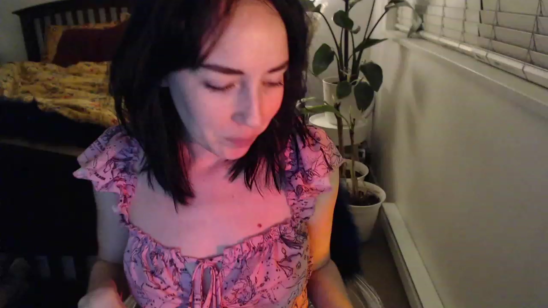 Gallery image thumbnail from AAAAAGHHHHHHH's myfreecams stream on, 01/10/2024, 05:34 image 5 of 20
