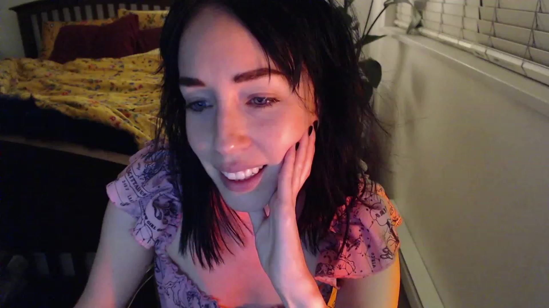 Gallery image thumbnail from AAAAAGHHHHHHH's myfreecams stream on, 01/10/2024, 06:11 image 5 of 20
