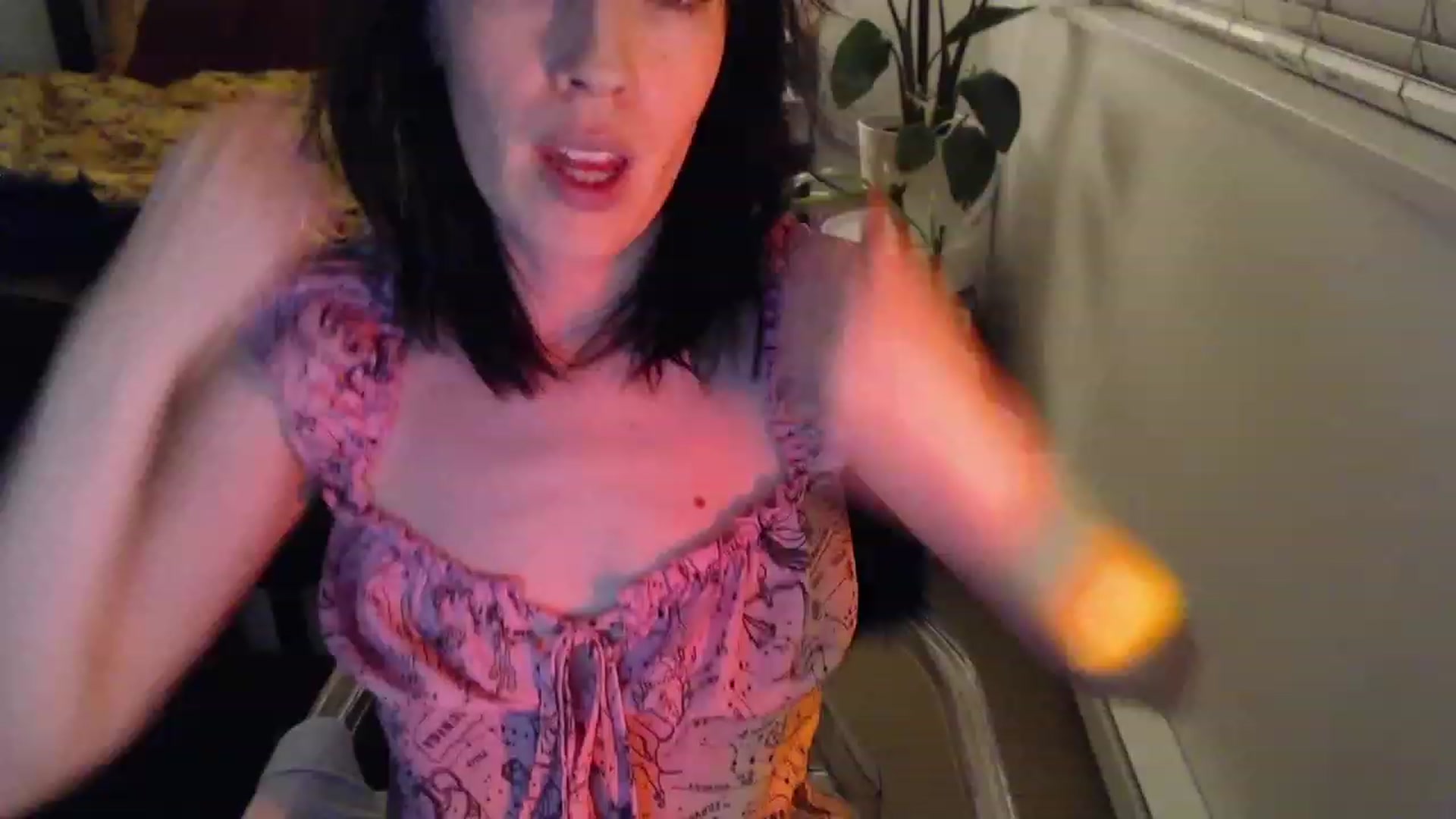 Gallery image thumbnail from AAAAAGHHHHHHH's myfreecams stream on, 01/10/2024, 06:11 image 1 of 20