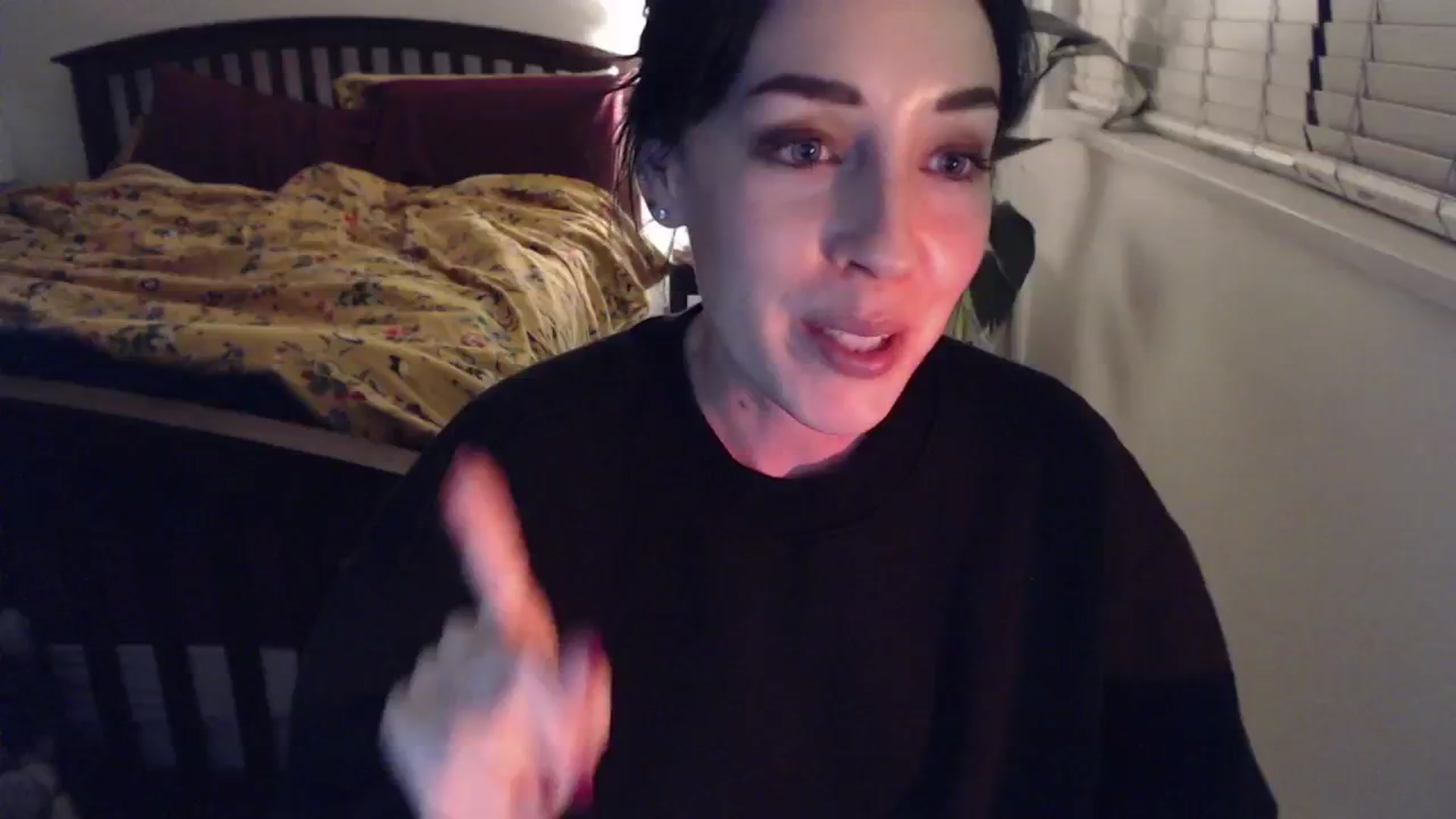 Gallery image thumbnail from AAAAAGHHHHHHH's myfreecams stream on, 01/17/2024, 04:21 image 16 of 20