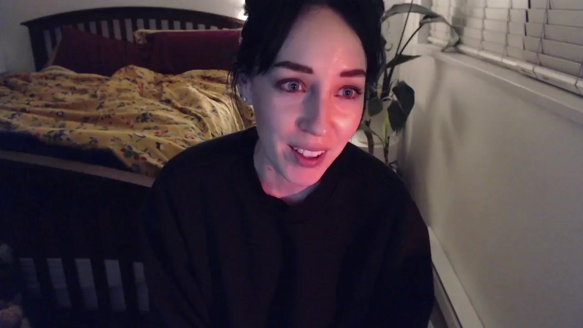 Gallery image thumbnail from AAAAAGHHHHHHH's myfreecams stream on, 01/17/2024, 04:21 image 7 of 20