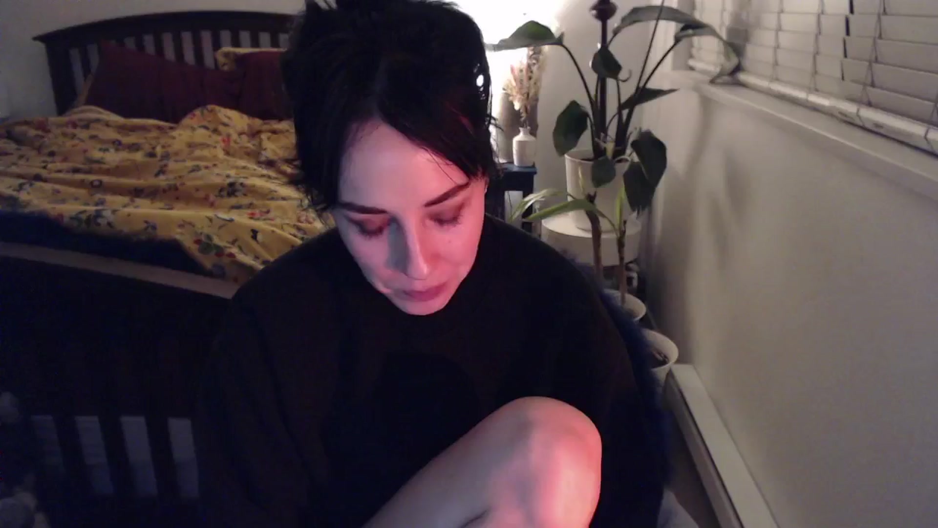 Gallery image thumbnail from AAAAAGHHHHHHH's myfreecams stream on, 01/17/2024, 04:21 image 3 of 20