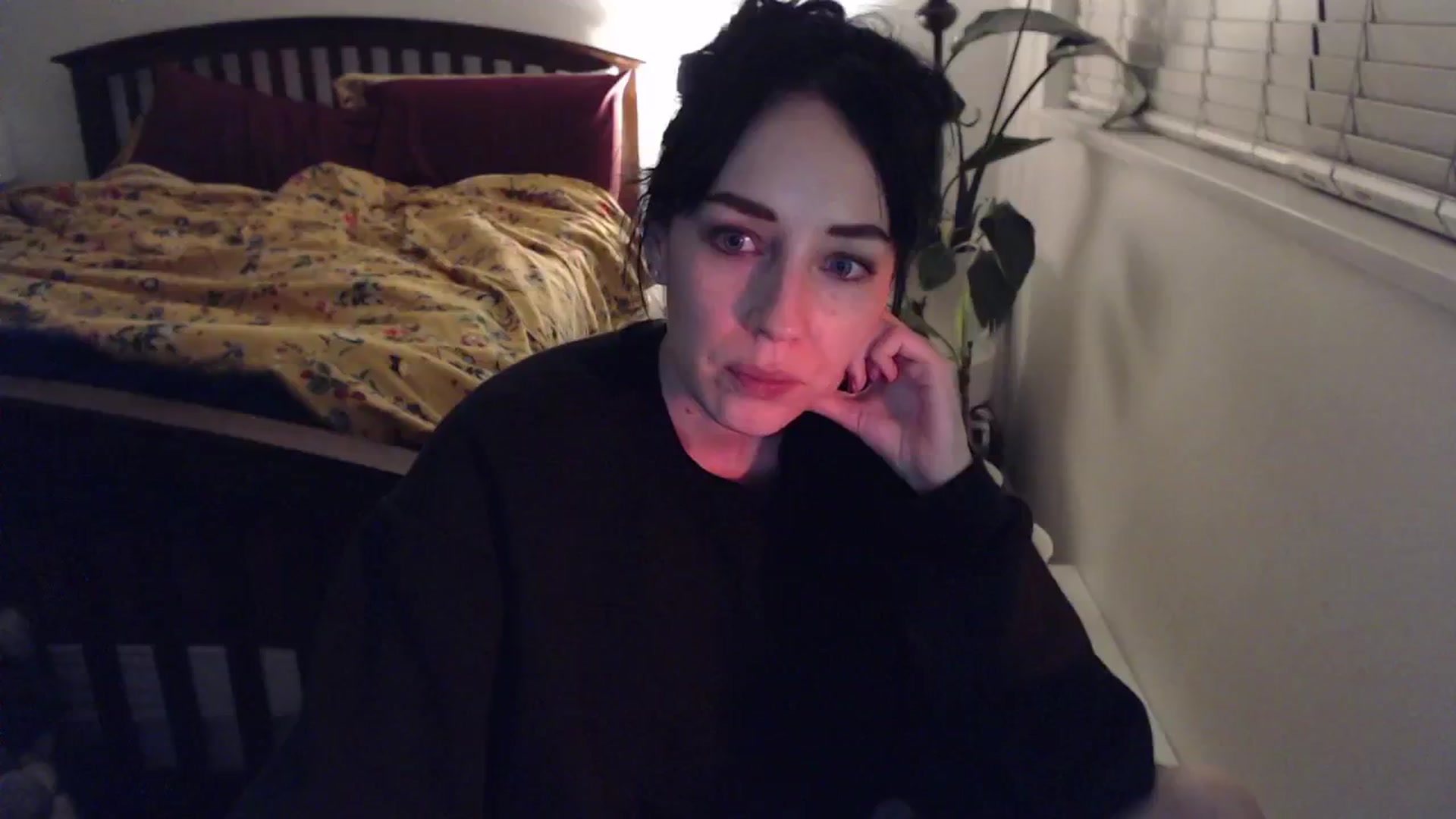 Gallery image thumbnail from AAAAAGHHHHHHH's myfreecams stream on, 01/17/2024, 04:21 image 6 of 20