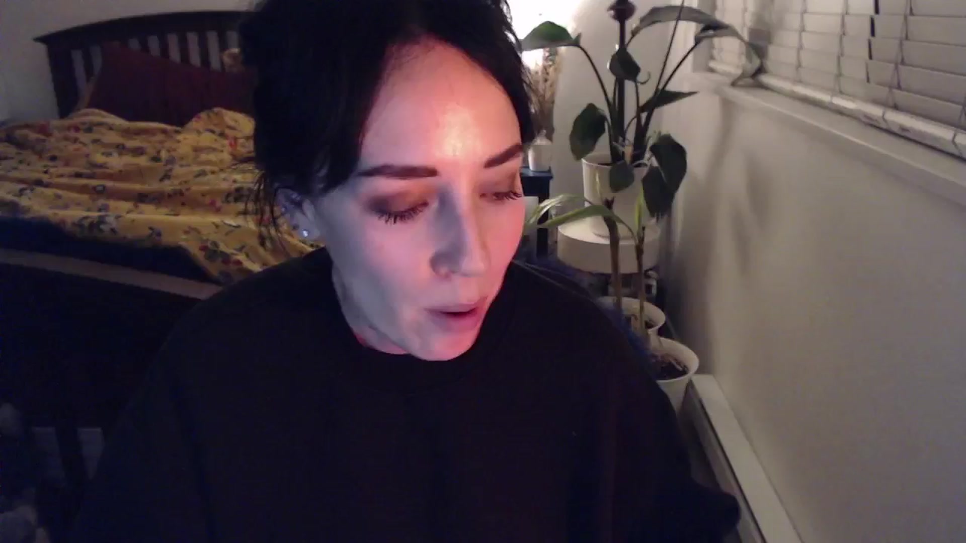 Gallery image thumbnail from AAAAAGHHHHHHH's myfreecams stream on, 01/17/2024, 04:21 image 14 of 20