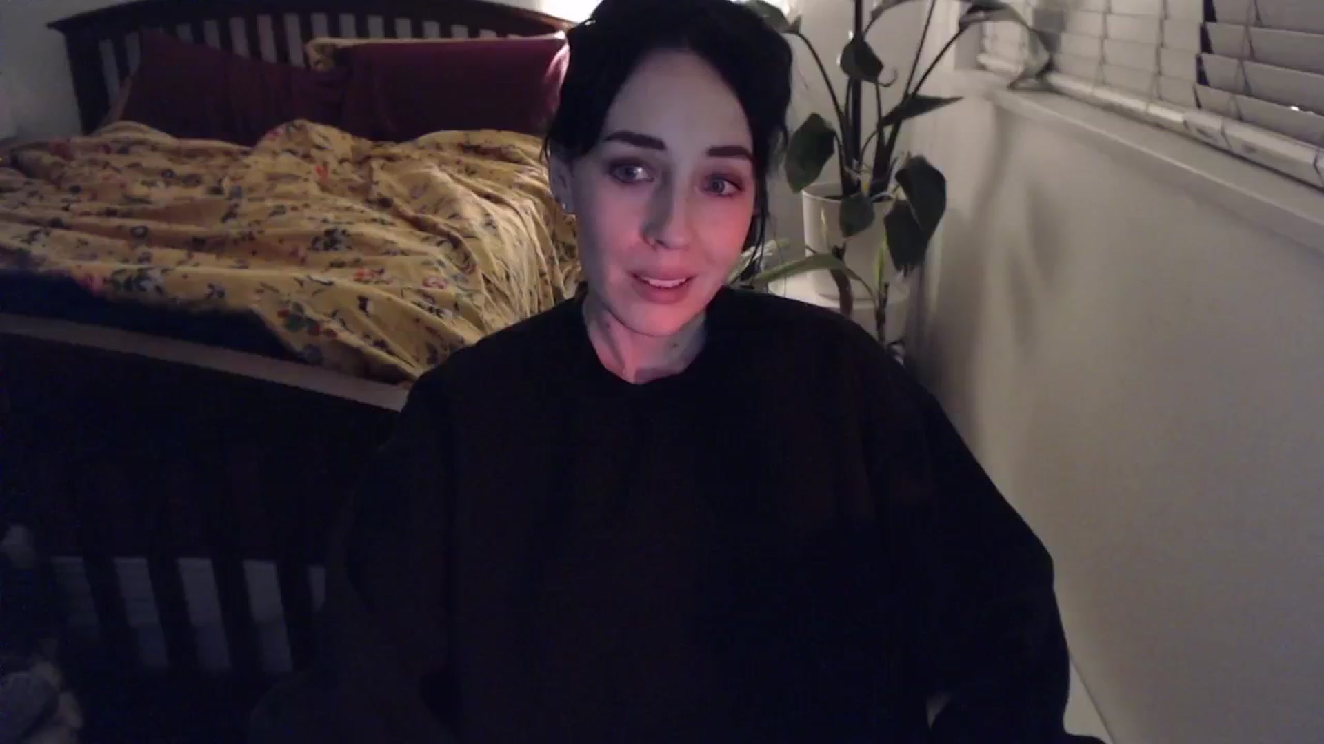 Gallery image thumbnail from AAAAAGHHHHHHH's myfreecams stream on, 01/17/2024, 05:59 image 8 of 20