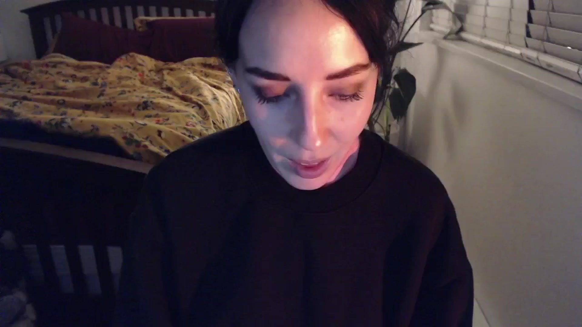 Gallery image thumbnail from AAAAAGHHHHHHH's myfreecams stream on, 01/17/2024, 05:59 image 12 of 20