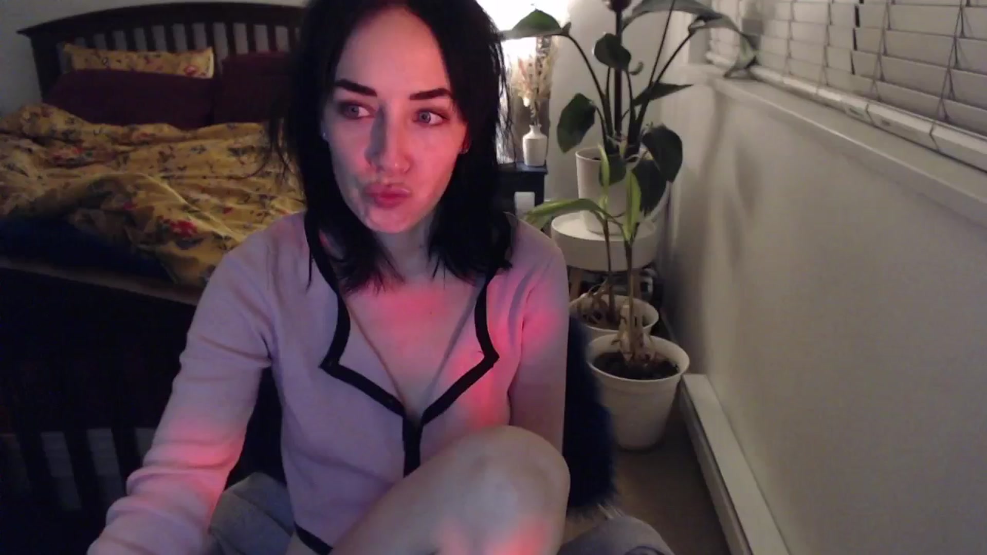 Gallery image thumbnail from AAAAAGHHHHHHH's myfreecams stream on, 01/26/2024, 04:20 image 1 of 20