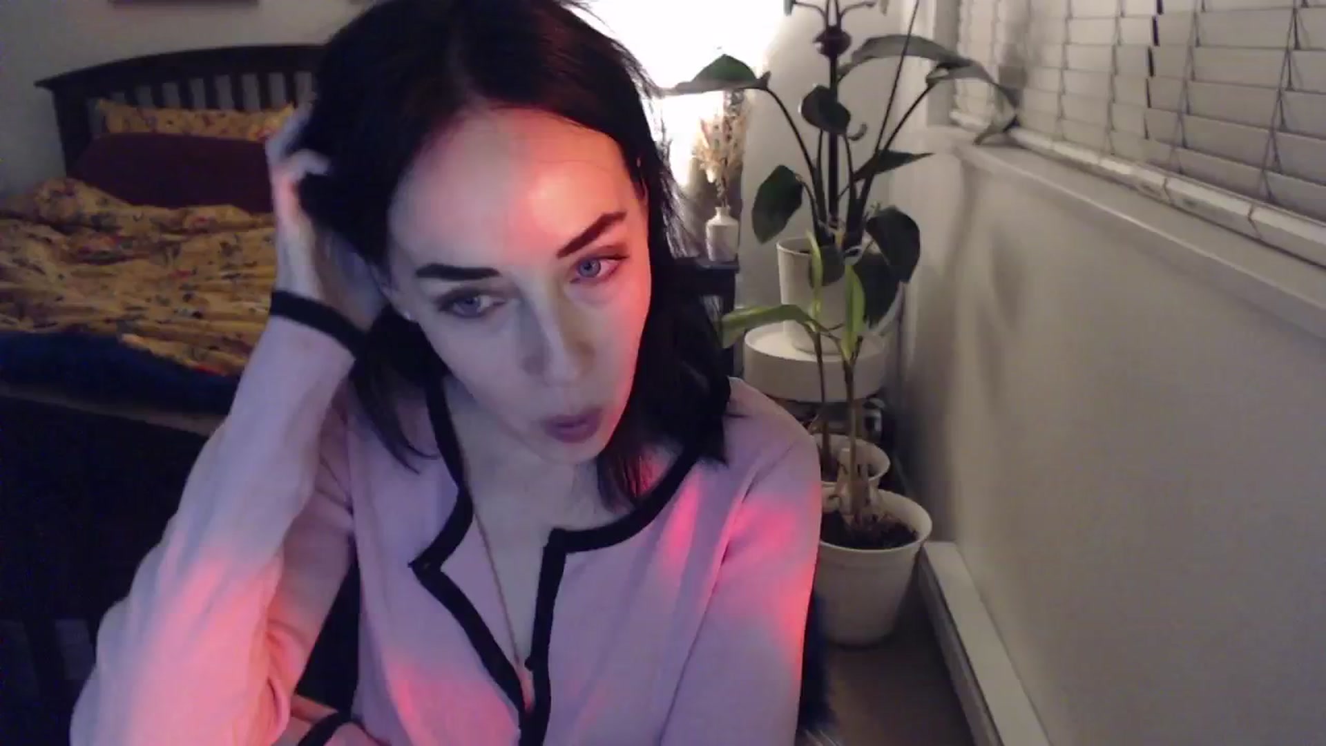 Gallery image thumbnail from AAAAAGHHHHHHH's myfreecams stream on, 01/26/2024, 04:20 image 14 of 20