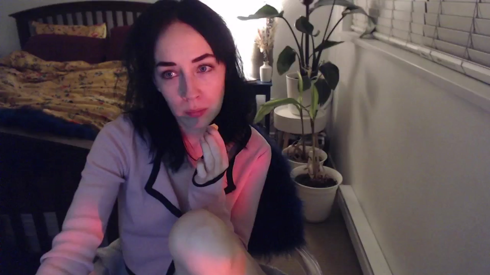 Gallery image thumbnail from AAAAAGHHHHHHH's myfreecams stream on, 01/26/2024, 04:20 image 8 of 20