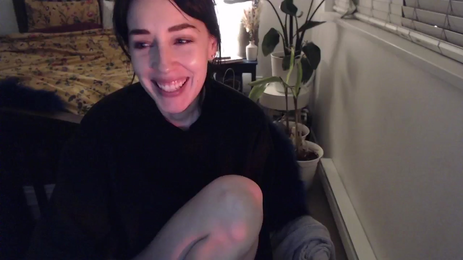 Gallery image thumbnail from AAAAAGHHHHHHH's myfreecams stream on, 02/01/2024, 06:12 image 2 of 20