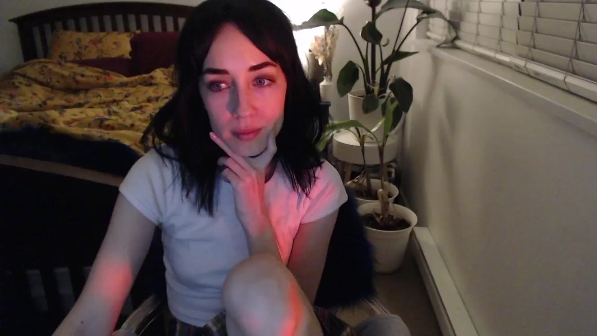 Gallery image thumbnail from AAAAAGHHHHHHH's myfreecams stream on, 02/13/2024, 04:35 image 3 of 20