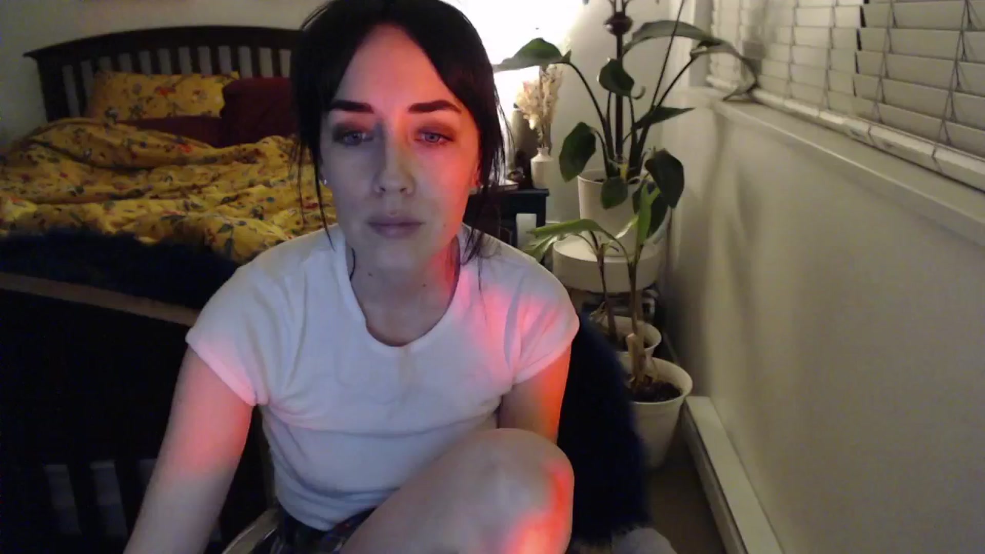 Gallery image thumbnail from AAAAAGHHHHHHH's myfreecams stream on, 02/13/2024, 05:32 image 14 of 20