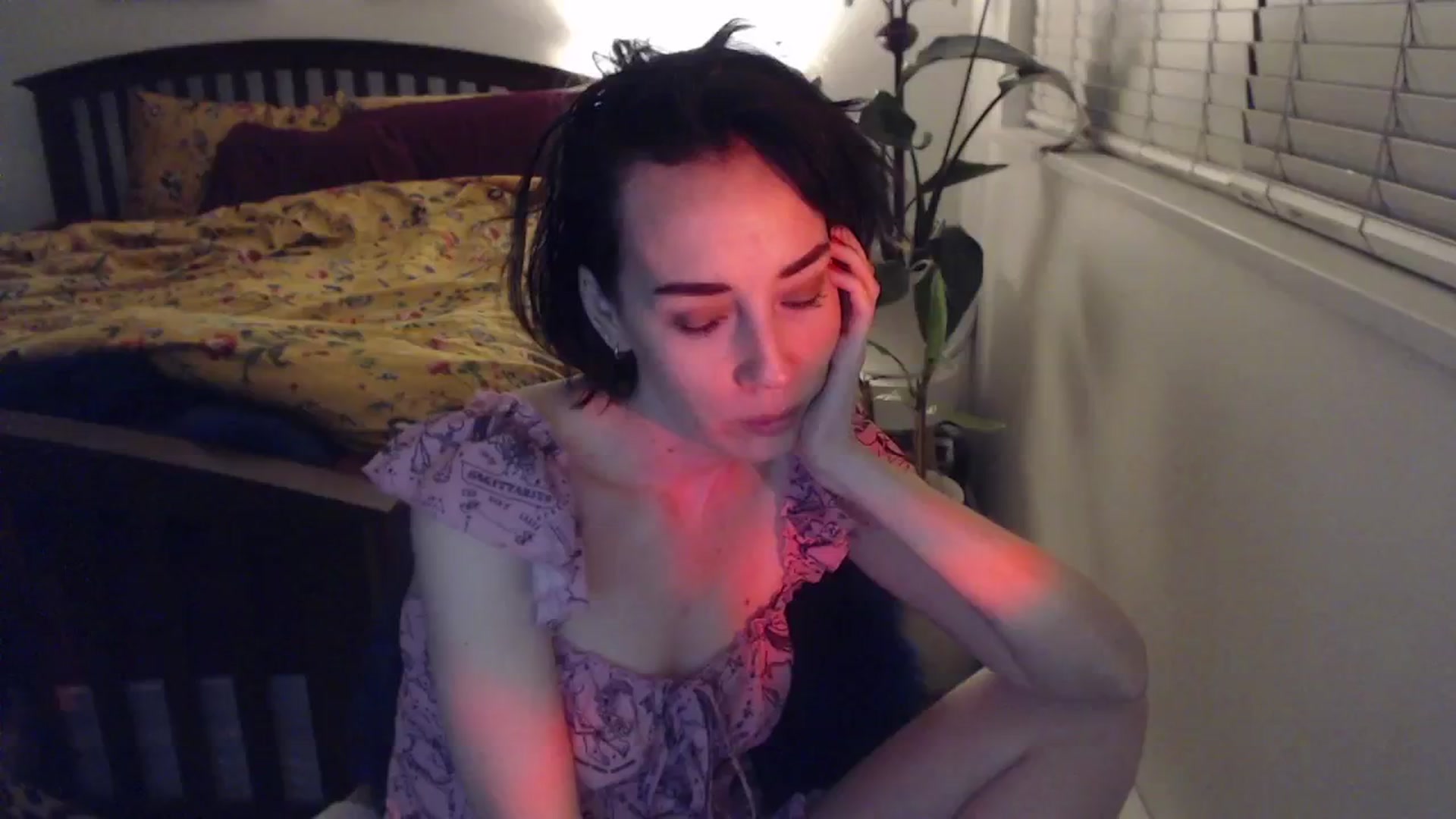 Gallery image thumbnail from AAAAAGHHHHHHH's myfreecams stream on, 02/26/2024, 05:56 image 8 of 20