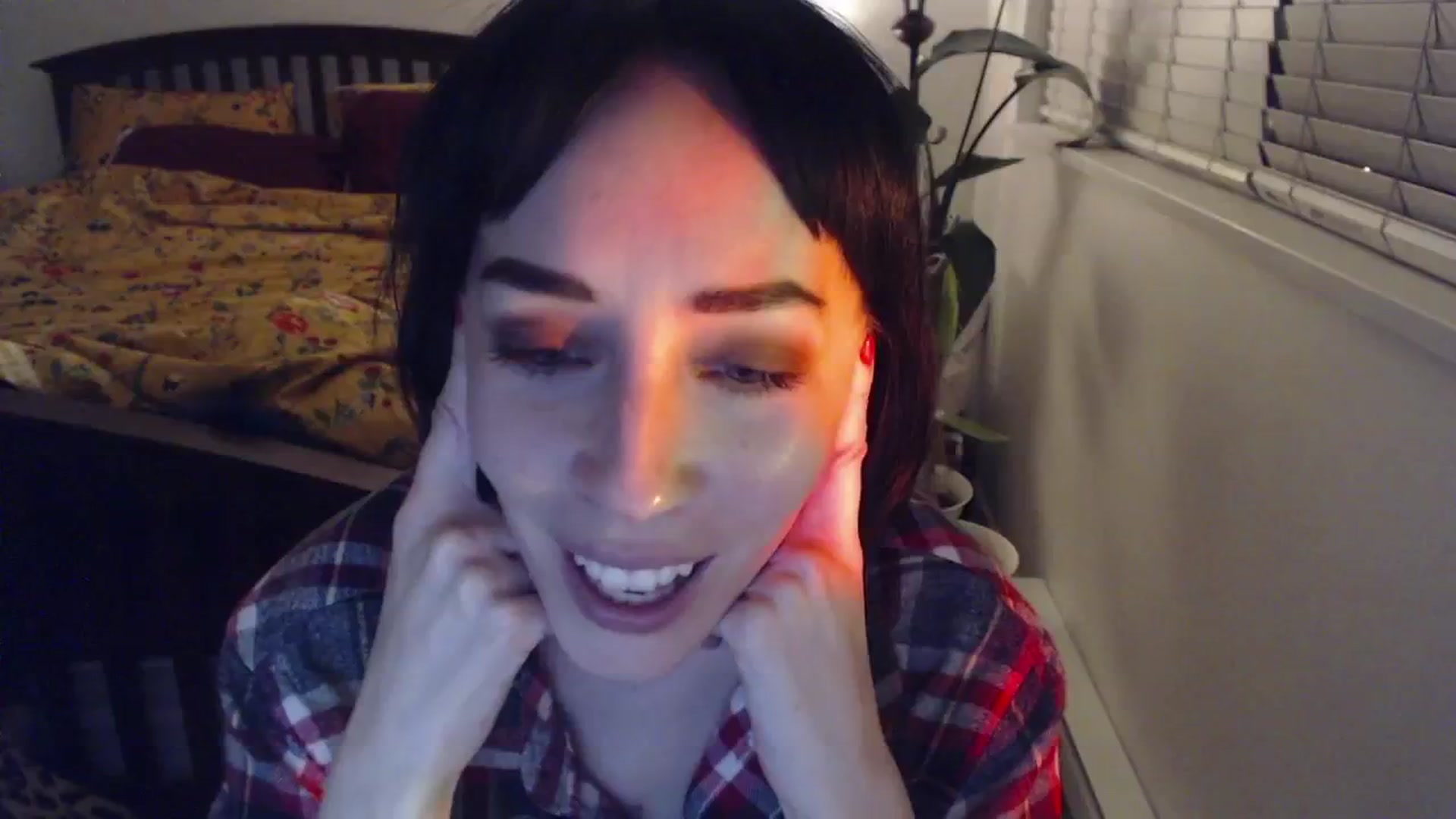 Gallery image thumbnail from AAAAAGHHHHHHH's myfreecams stream on, 02/28/2024, 07:16 image 13 of 20